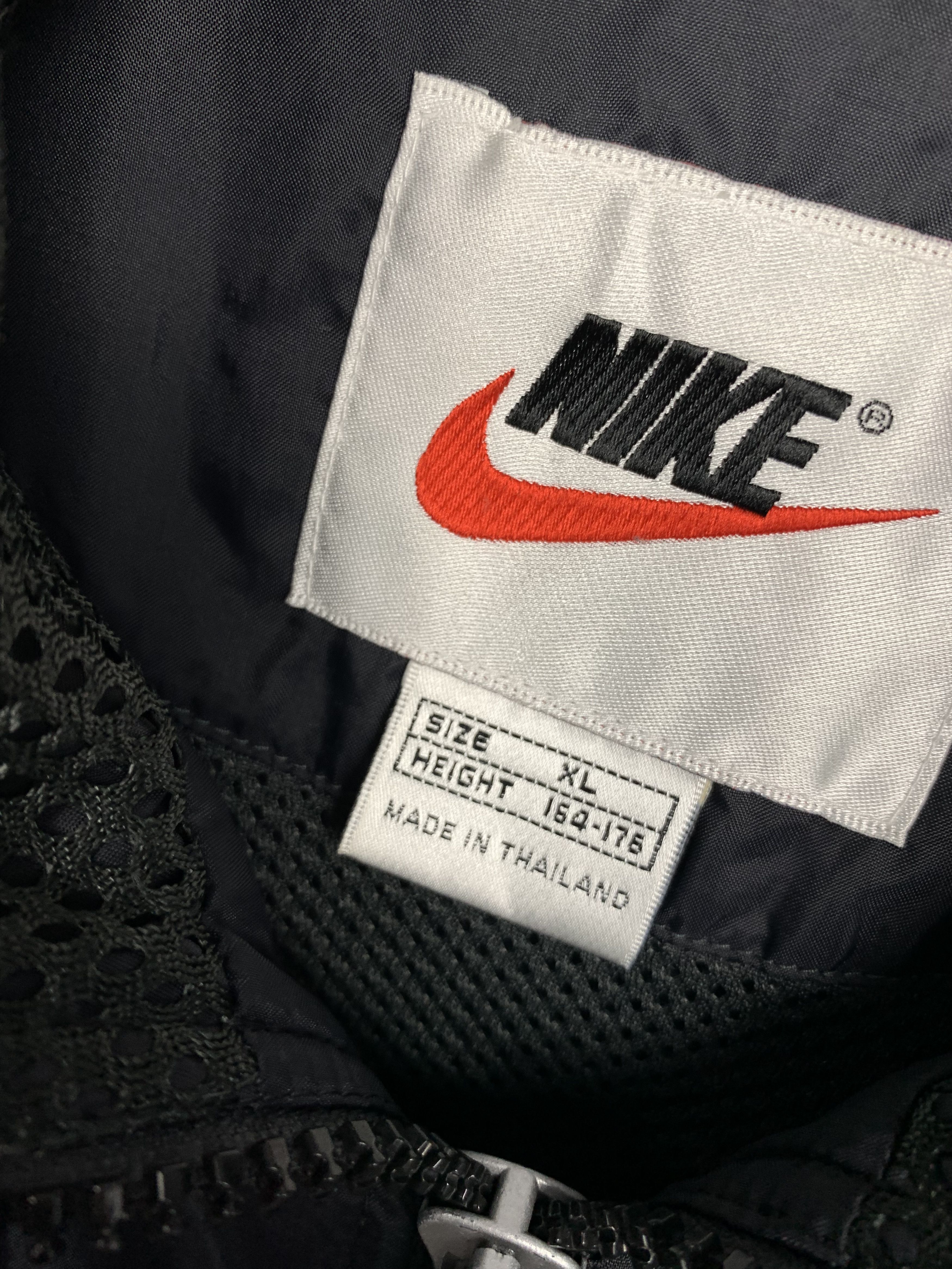 Nike NIKE 90s Vintage Mens Nylon Jacket Size US M / EU 48-50 / 2 - 8 Thumbnail