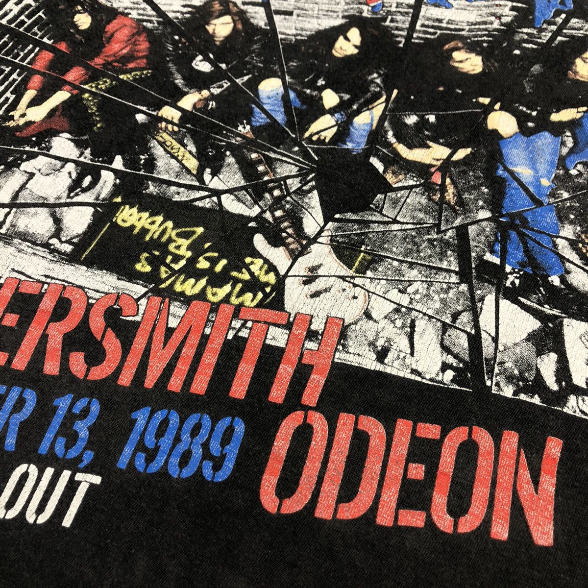 Band Tees 1980’s Vintage Skid Row Hammersmith Odeon Concert Tee Size US S / EU 44-46 / 1 - 4 Thumbnail