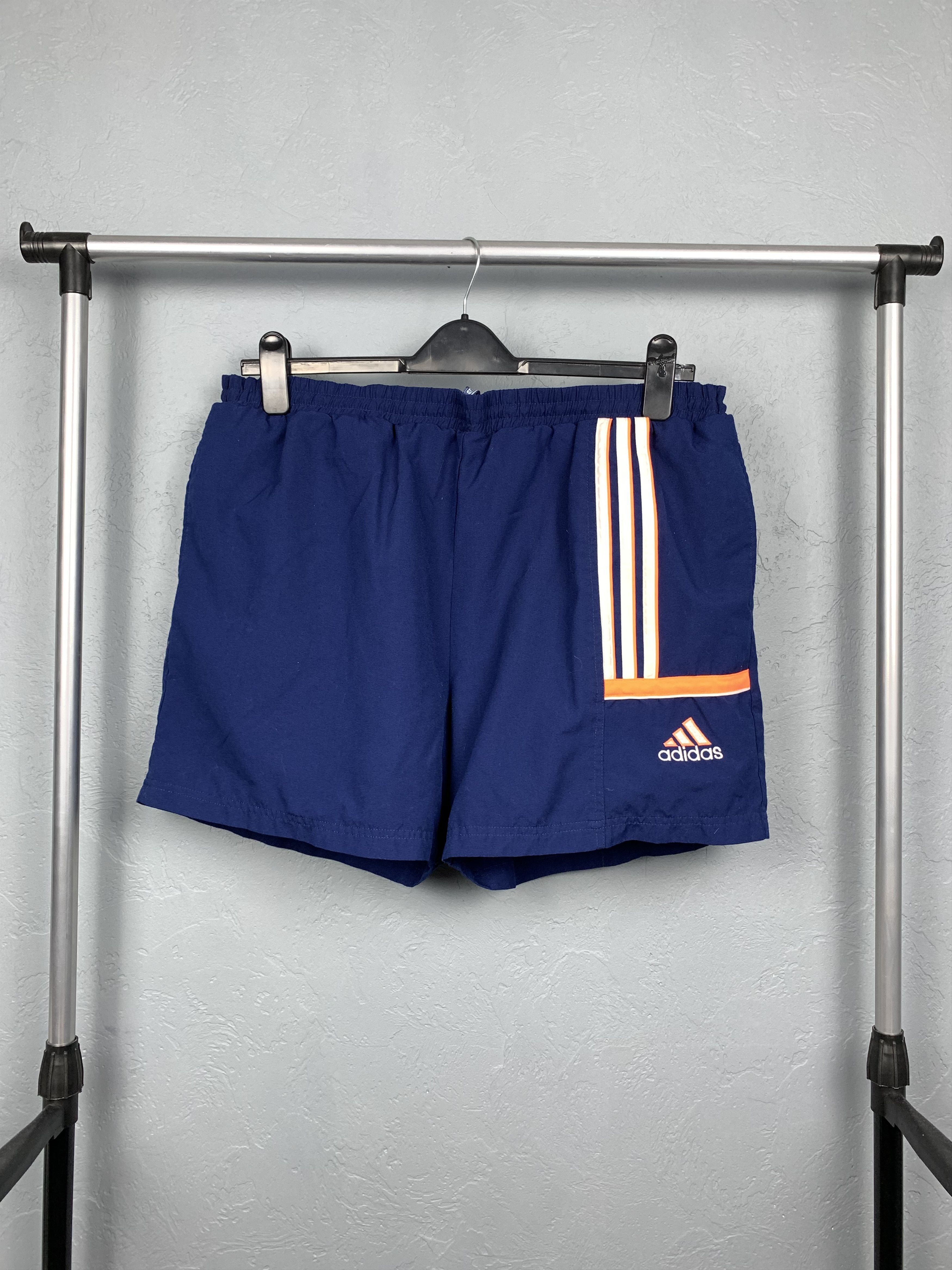 Adidas Adidas 90s Vintage Mens Nylon Shorts Size US 34 / EU 50 - 1 Thumbnail