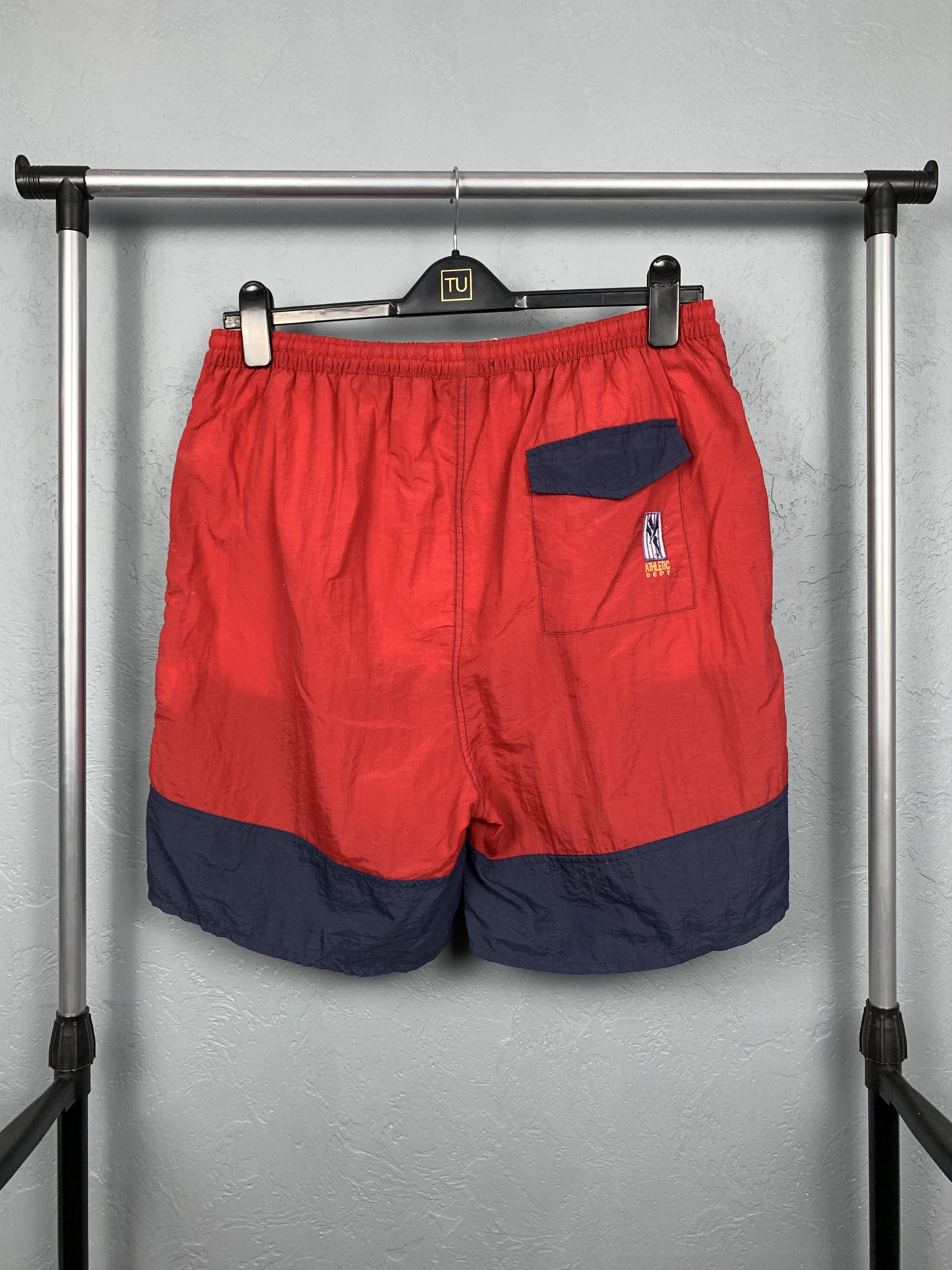 Reebok Vintage Reebok Mens Shorts Size US 34 / EU 50 - 4 Thumbnail