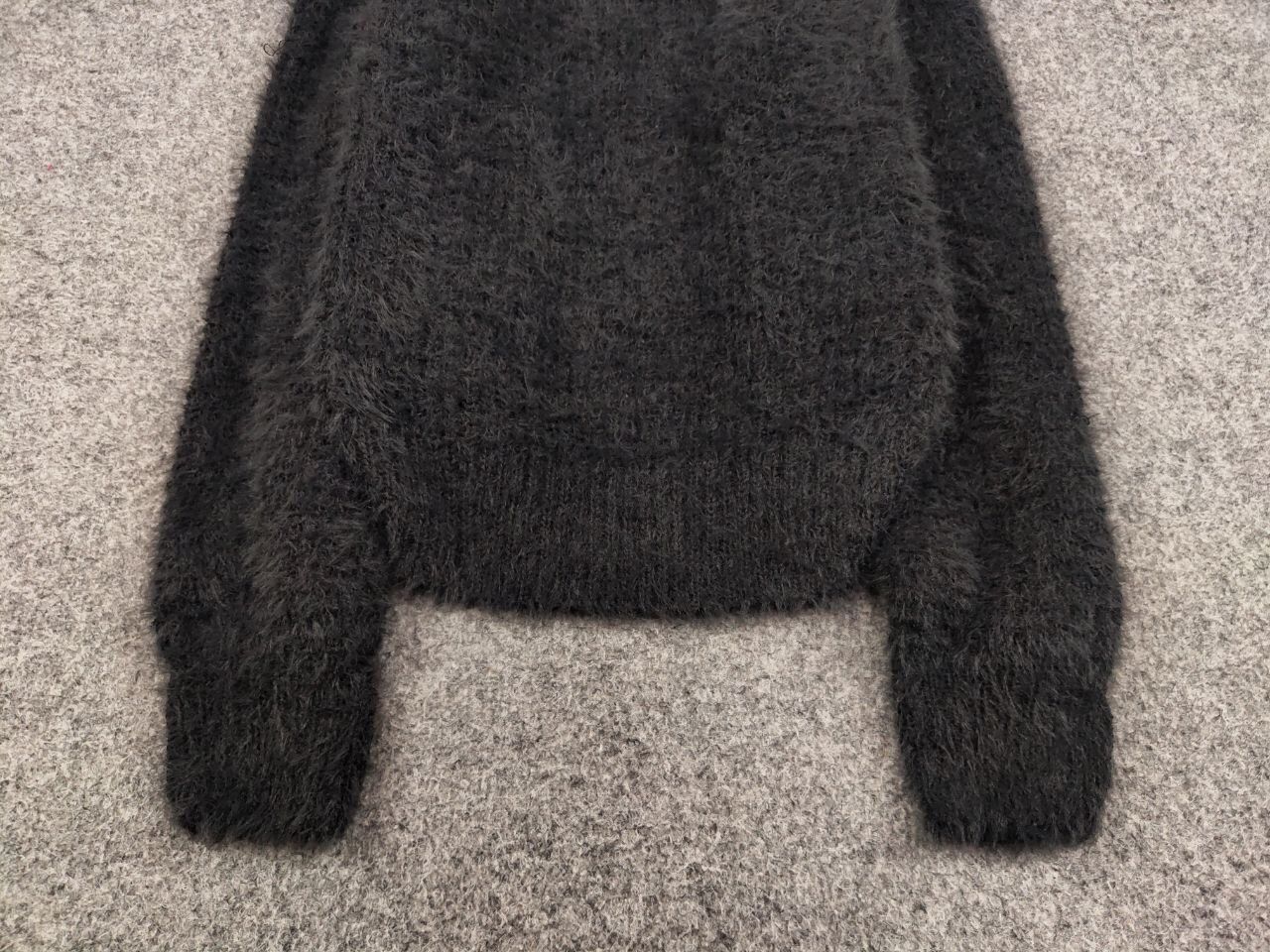 Japanese Brand Vintage 90's Japanese Dark Knit Sweater Mohair Fuzzy Style Size M / US 6-8 / IT 42-44 - 9 Thumbnail