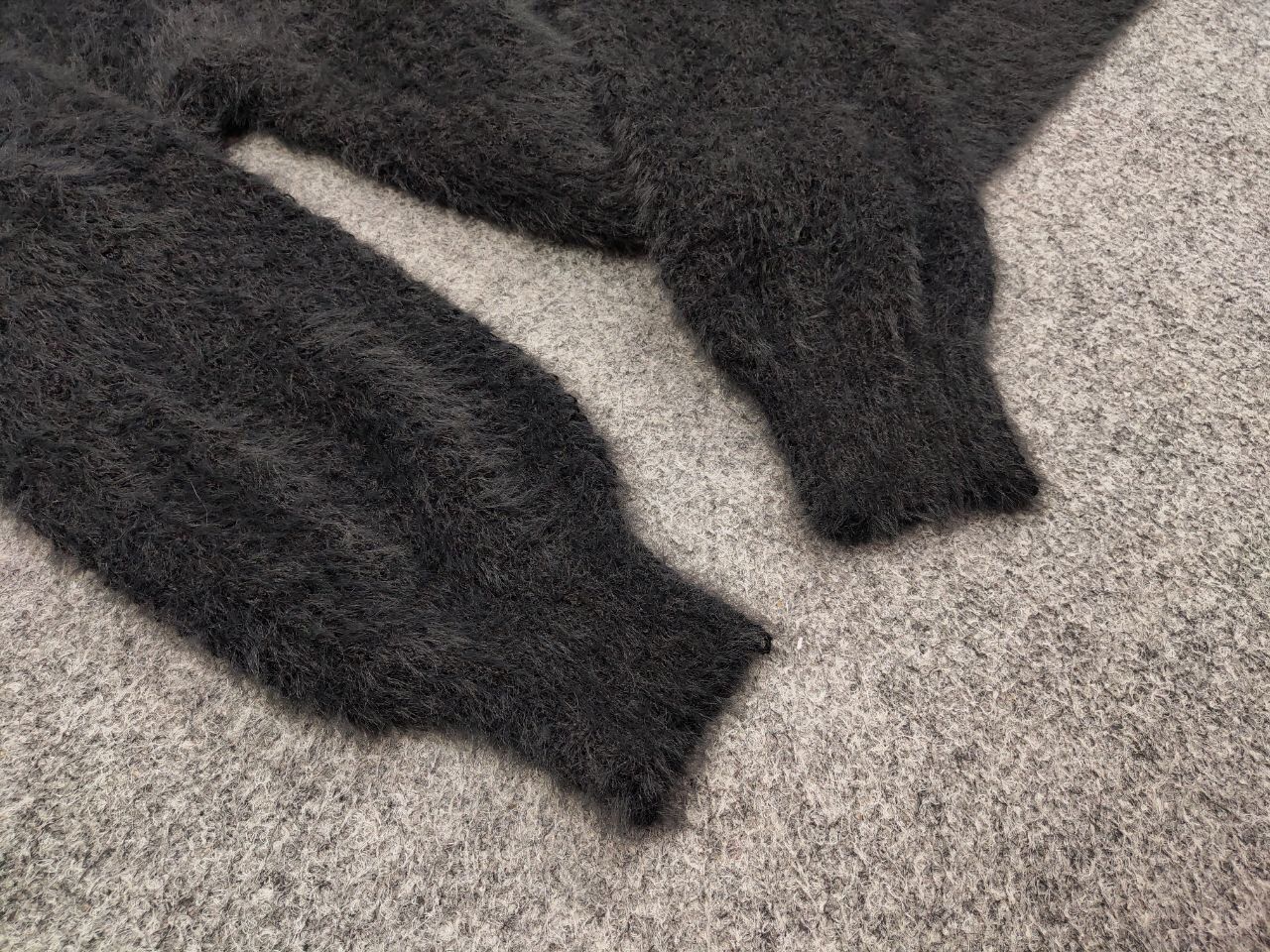 Japanese Brand Vintage 90's Japanese Dark Knit Sweater Mohair Fuzzy Style Size M / US 6-8 / IT 42-44 - 14 Thumbnail