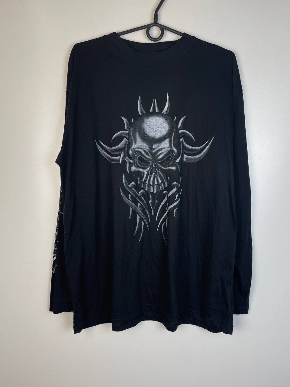 Vintage Skulls vintage long sleeve shirt size XL Size US XL / EU 56 / 4 - 1 Thumbnail