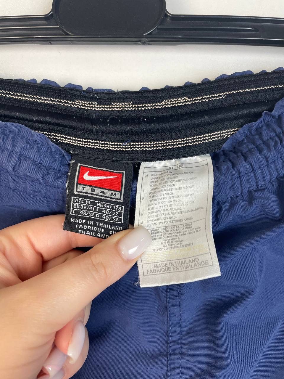 Vintage Nike vintage shorts size M Size US 36 / EU 52 - 2 Thumbnail