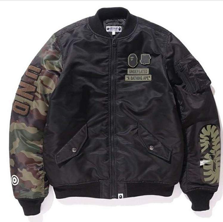 Bape × Undefeated BAPE® X UNDEFEATED WOODLAND CAMO SHARK MA
