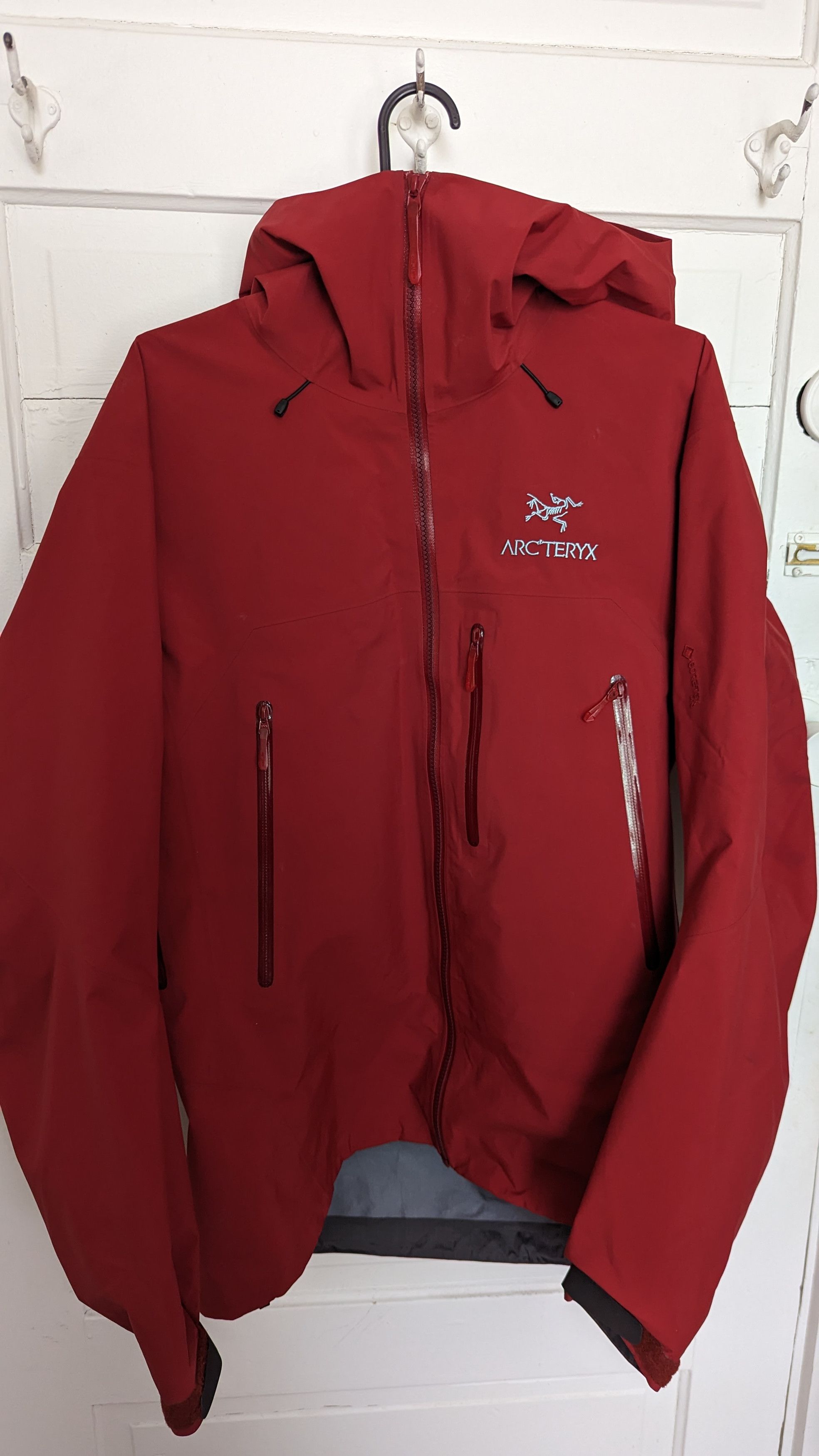 Arc'teryx Beta SV Shell Jacket - Bordeaux Red (medium) | Grailed