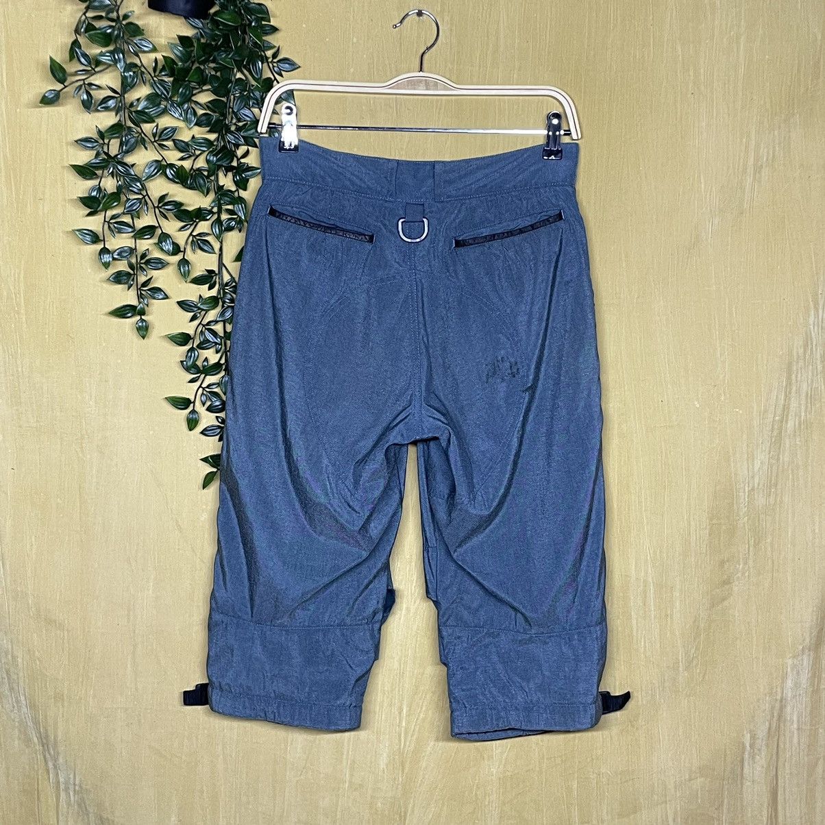 General Research a87 GENERAL RESEARCH 3rd Quarter PANTS BIG SPELLOUT Size US 33 - 3 Thumbnail