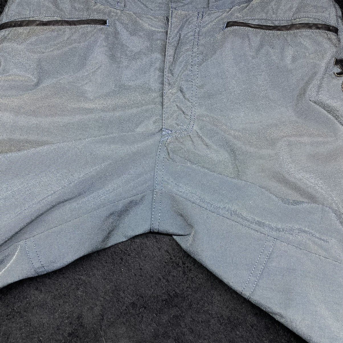 General Research a87 GENERAL RESEARCH 3rd Quarter PANTS BIG SPELLOUT Size US 33 - 17 Thumbnail