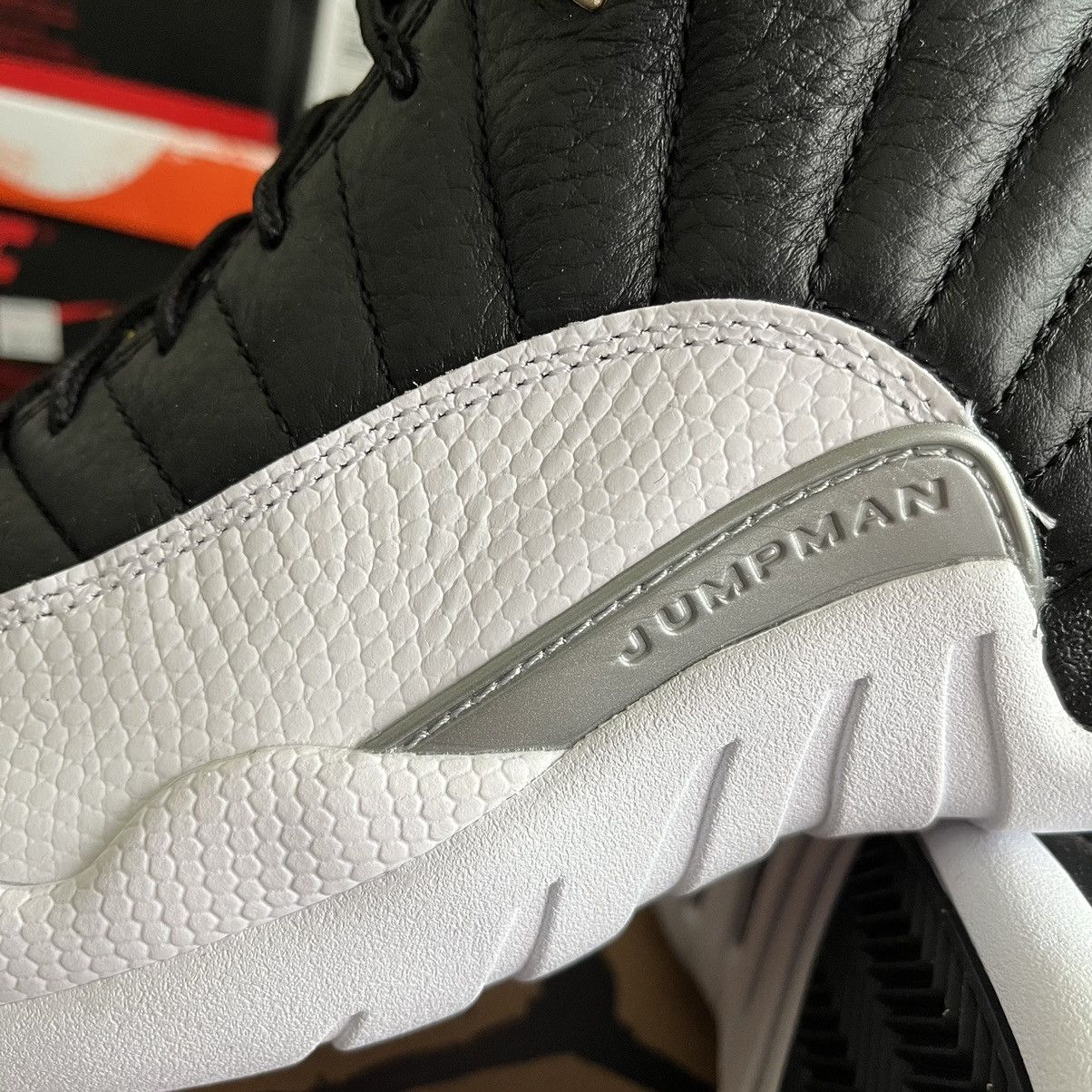 Jordan Brand Air Jordan 12 Retro Playoffs 2022 CT8013-006 Size 9.5 Size US 9.5 / EU 42-43 - 16 Thumbnail