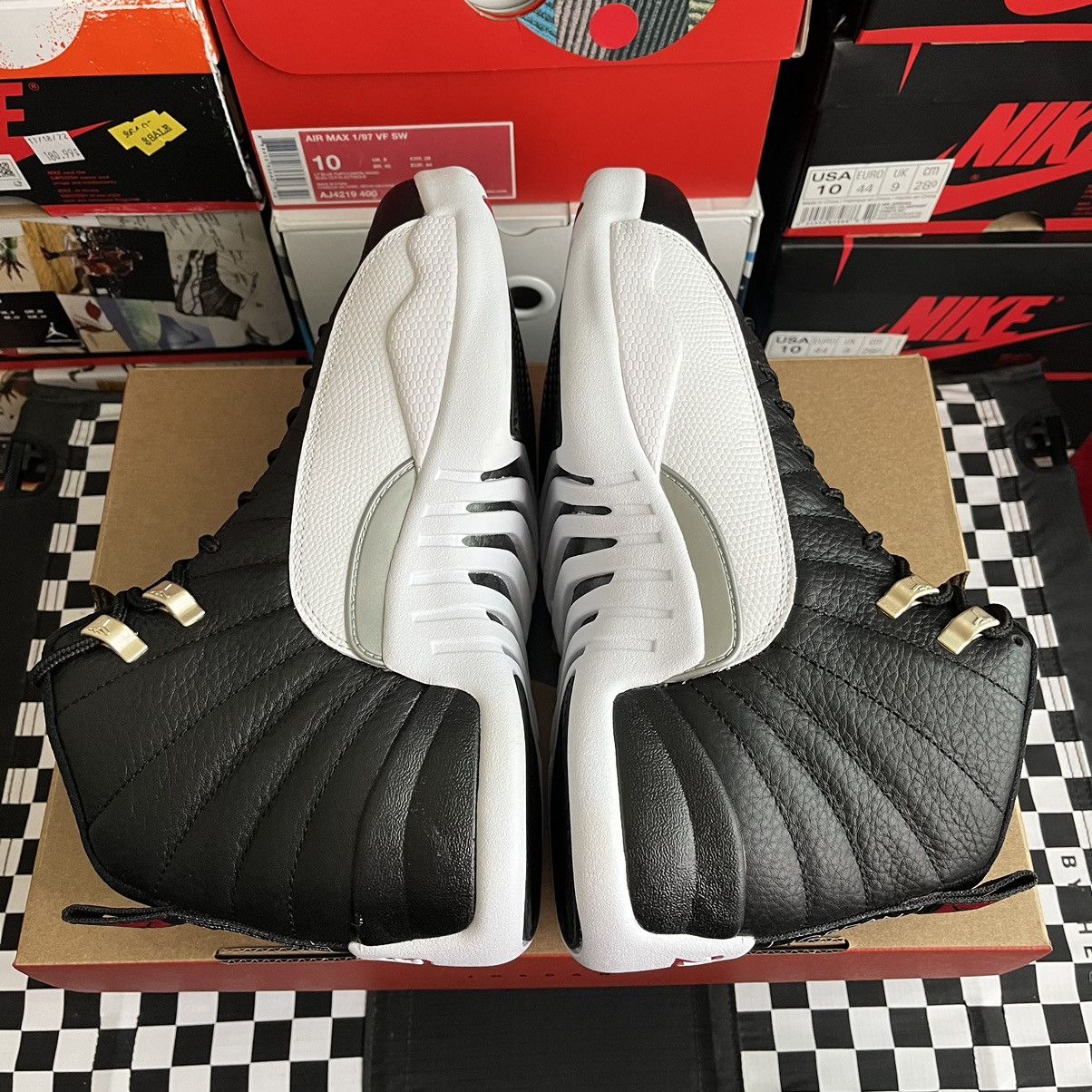 Jordan Brand Air Jordan 12 Retro Playoffs 2022 CT8013-006 Size 9.5 Size US 9.5 / EU 42-43 - 11 Thumbnail