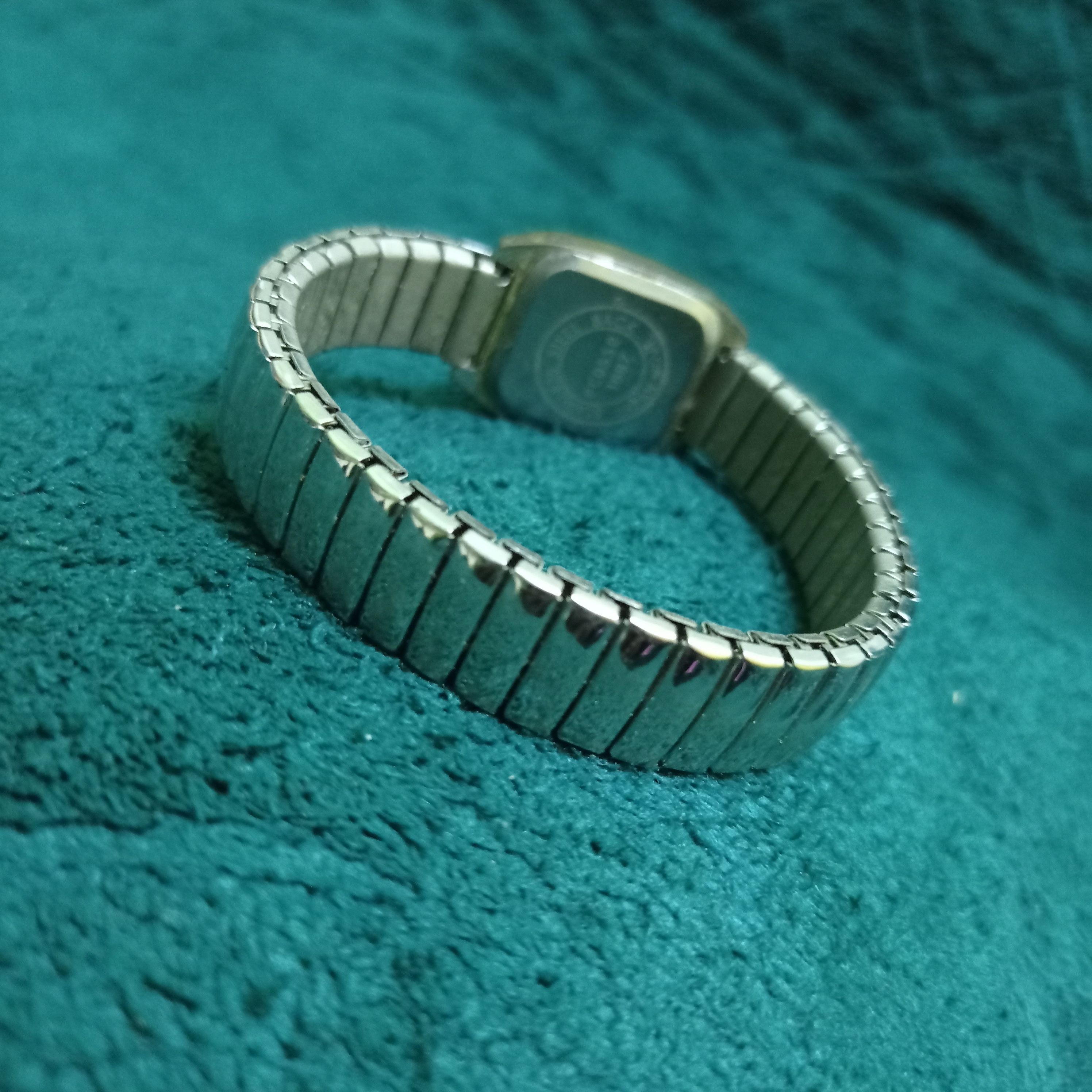 Japanese Brand × Vintage Retro Ecosse Ladies Watch (Japan), Flexible Bracelet Size ONE SIZE - 8 Thumbnail