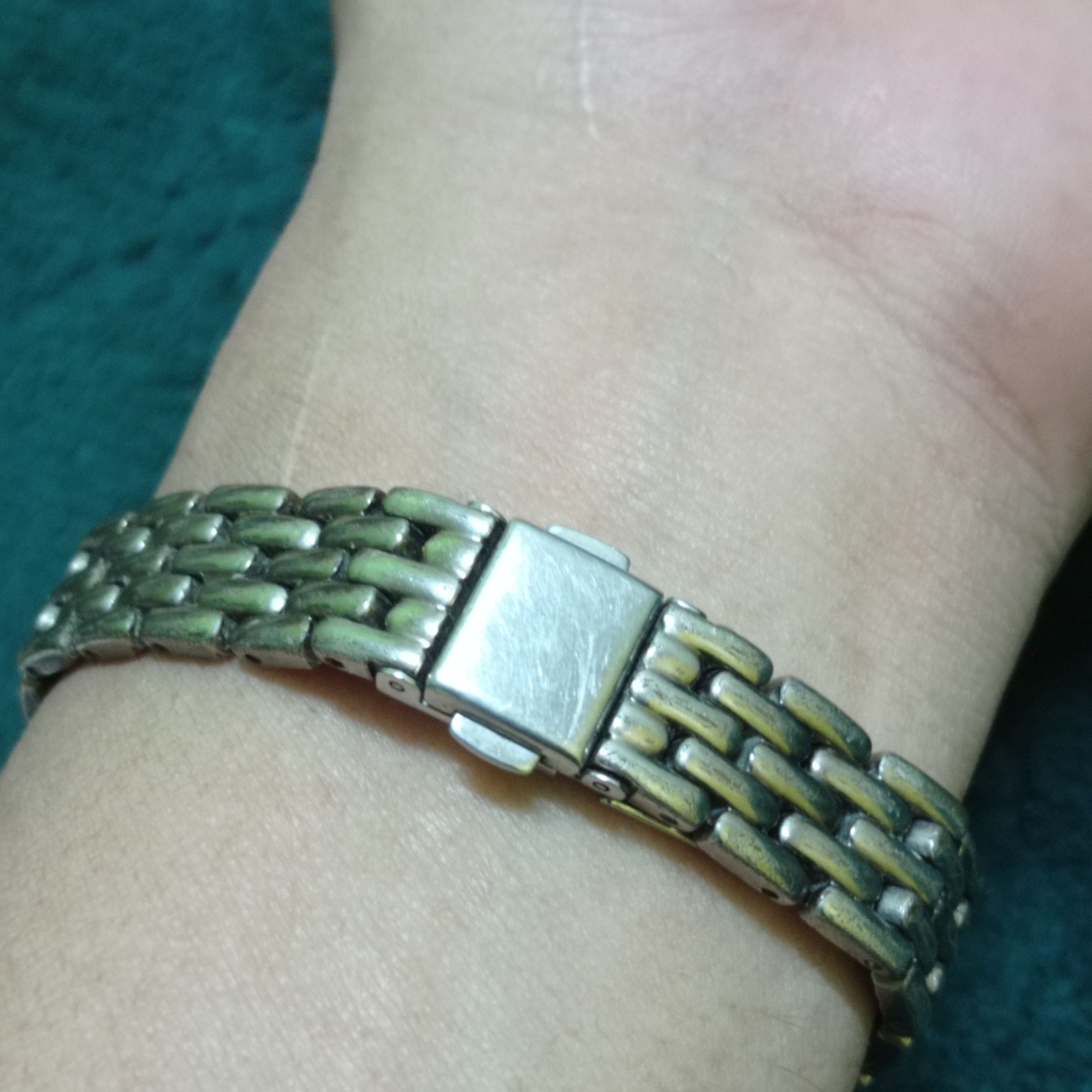 Japanese Brand Vintage Retro Ladies Woman watch Liberta (made in Japan) Size ONE SIZE - 7 Thumbnail