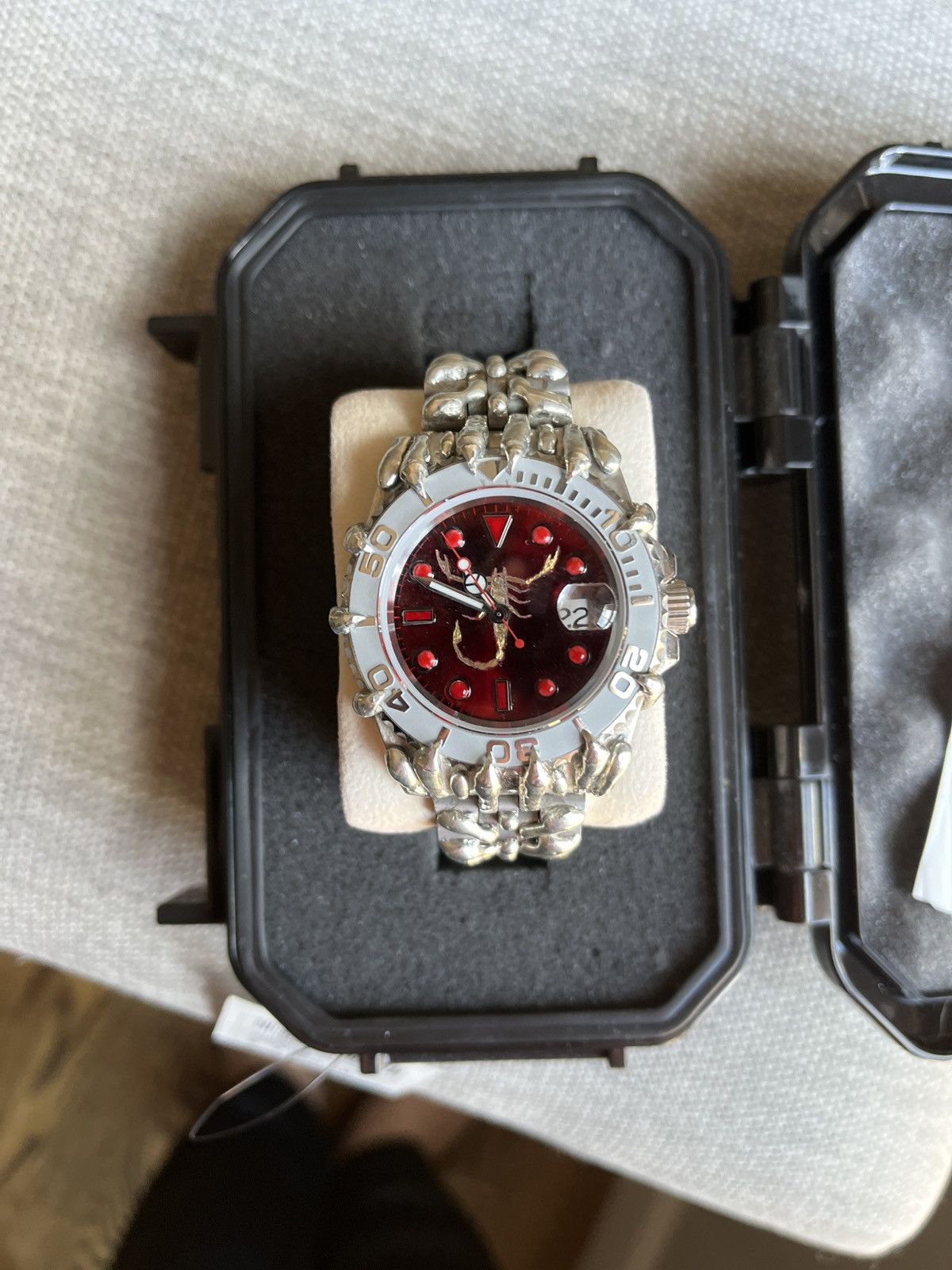 Alabaster Industries Alabaster Industries Scorpio Marine Watch ...