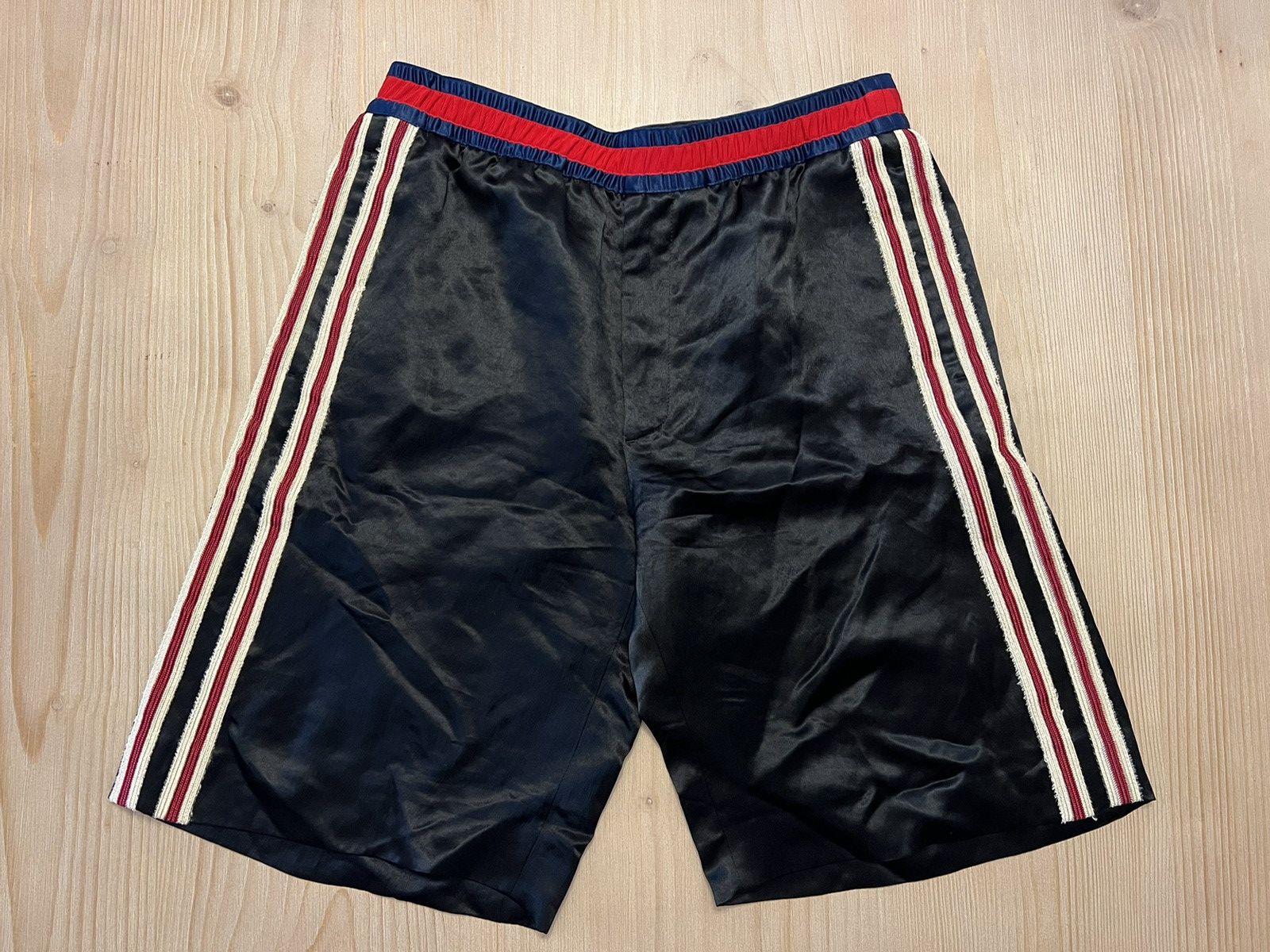Gucci GUCCI SHORTS GG MONOGRAM SUPREME LOGO 672698 ZANKL Gucci GUCCI SHORTS GG MONOGRAM SUPREME LOGO 672698 ZANKL