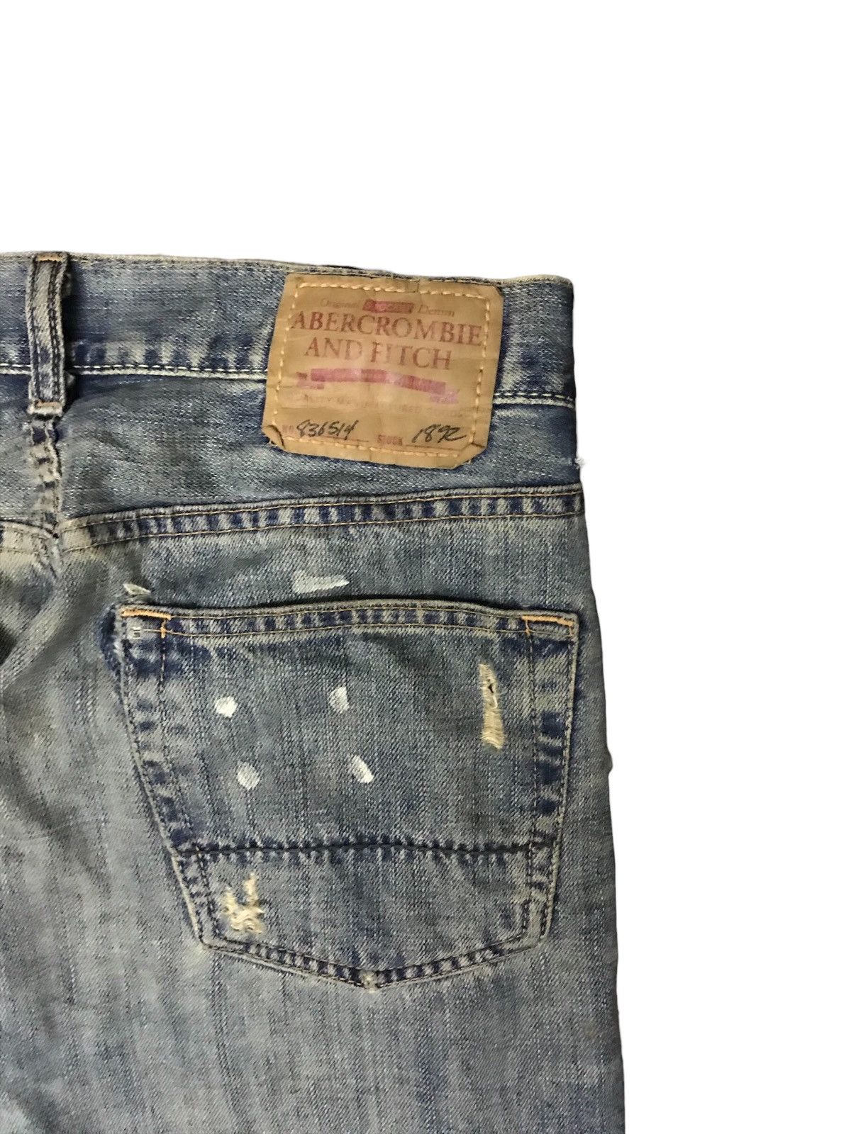 Le Grande Bleu (L.G.B.) Abercrombie Fitch RN75654 Ripped Distressed Thrash Splater Size US 32 / EU 48 - 11 Thumbnail