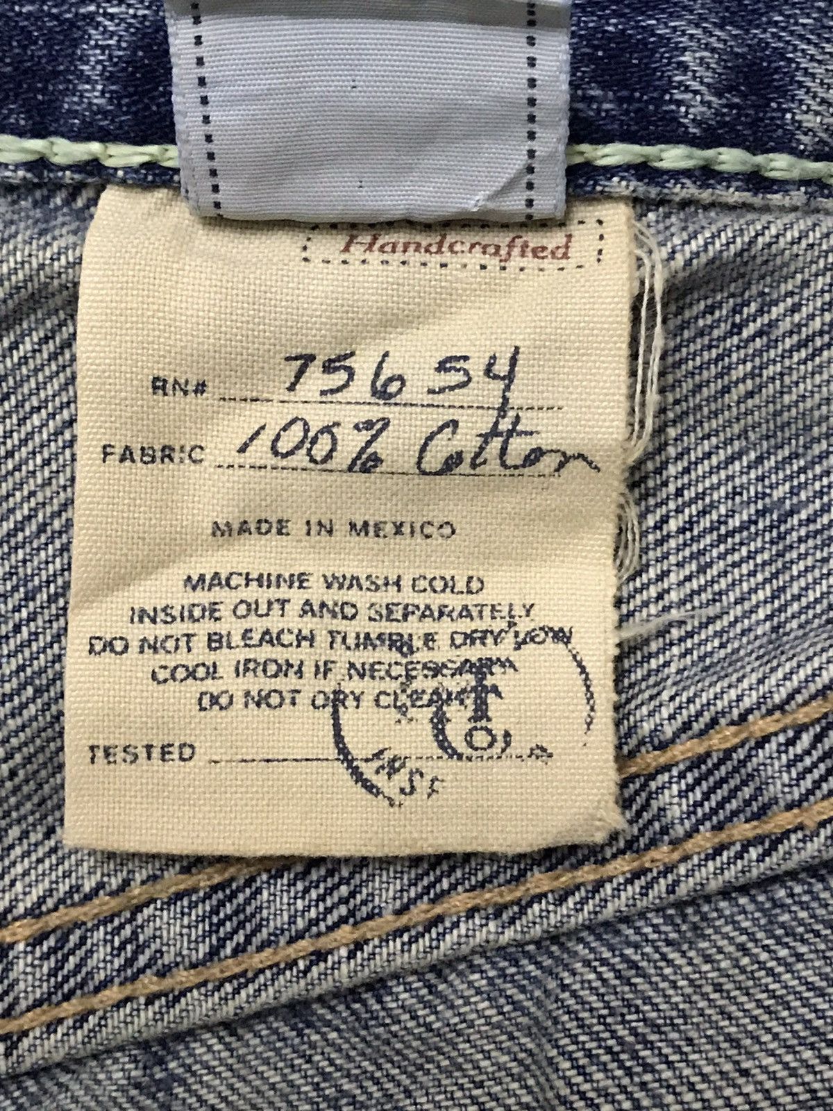 Le Grande Bleu (L.G.B.) Abercrombie Fitch RN75654 Ripped Distressed Thrash Splater Size US 32 / EU 48 - 12 Thumbnail