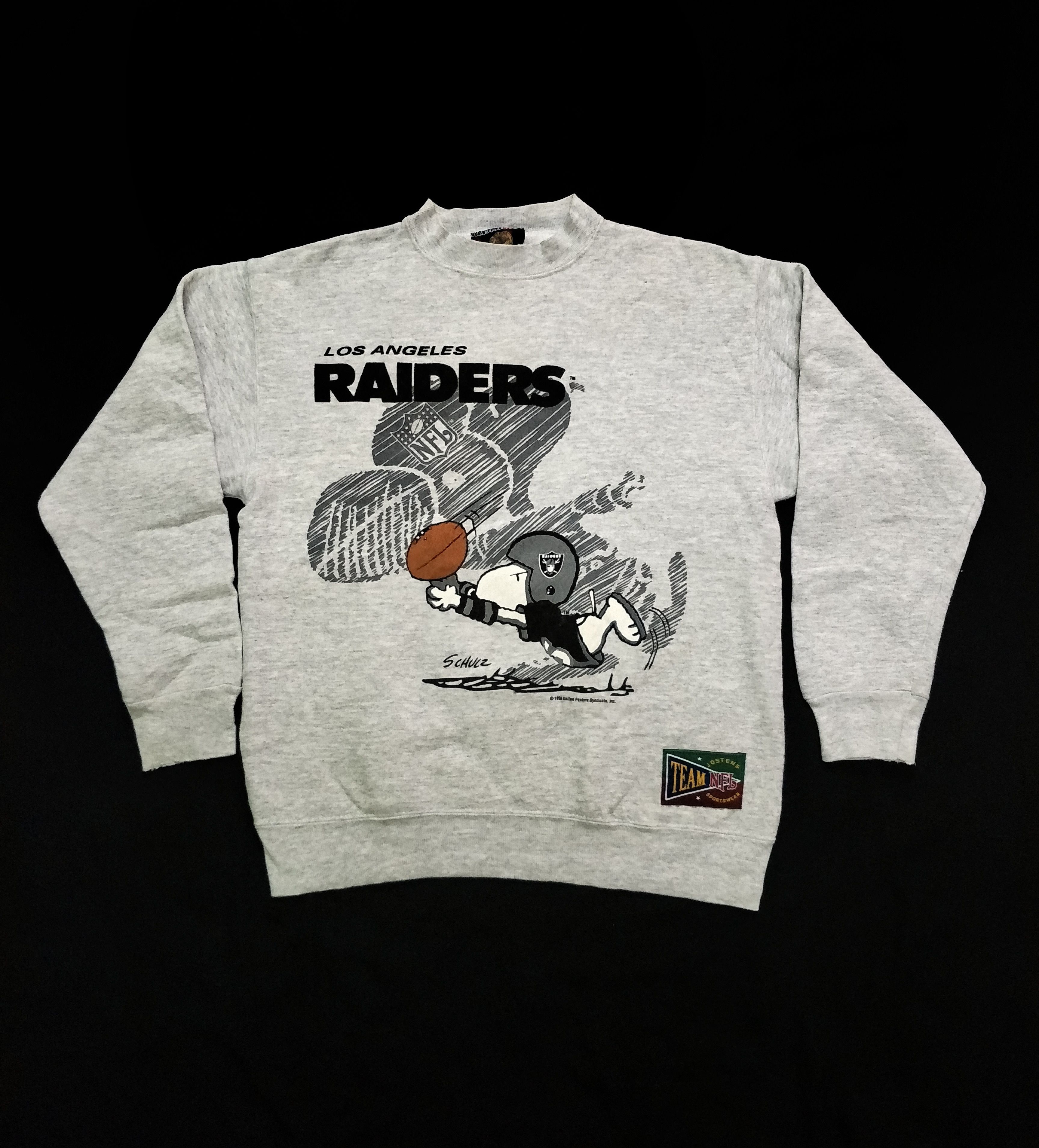NFL 80s Raiders Team NFL Snoopy Sweatshirt Made In USA Size US M / EU 48-50 / 2 - 1 Thumbnail