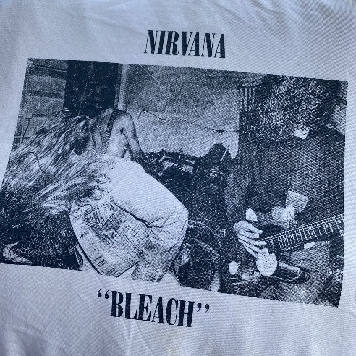 Band Tees Vintage Y2K Nirvana “Bleach” Band Shirt 2000s. #KD Size US XL / EU 56 / 4 - 4 Thumbnail