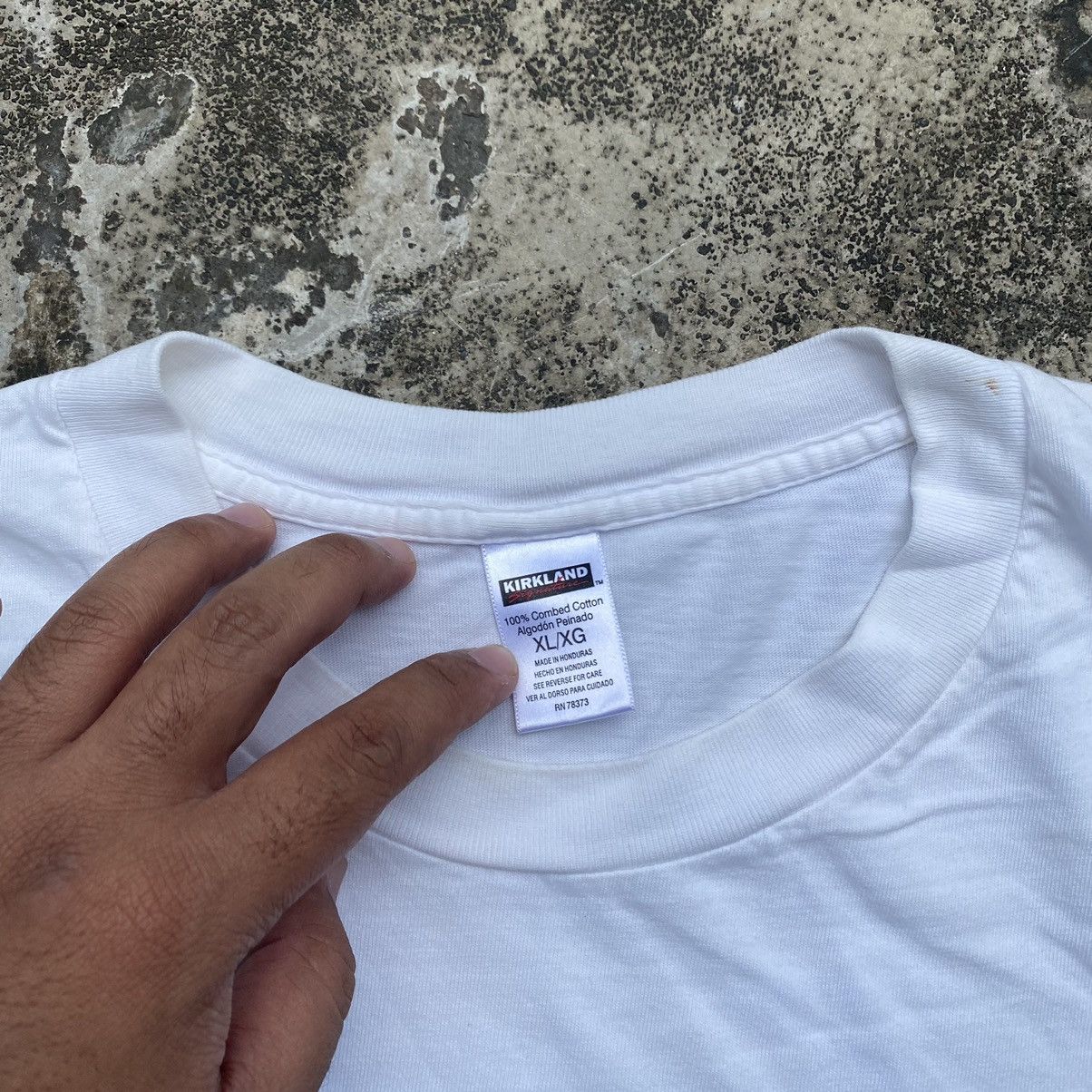 Band Tees Vintage Y2K Nirvana “Bleach” Band Shirt 2000s. #KD Size US XL / EU 56 / 4 - 3 Thumbnail