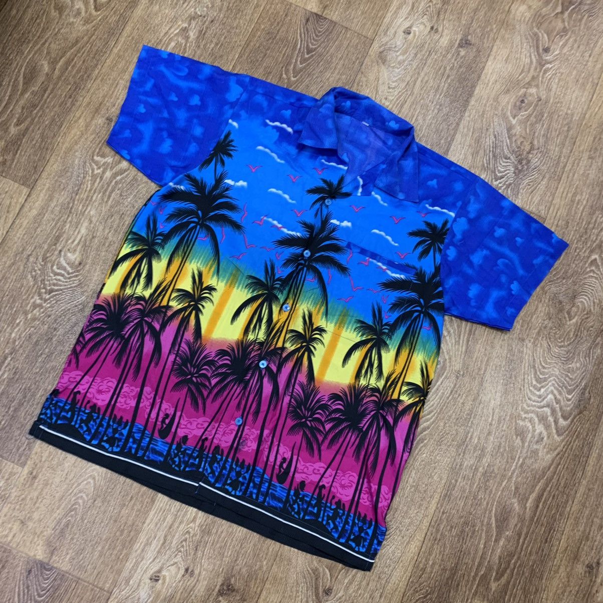 Vintage Vintage 90s Graphic Tee Palm Tree Sunset Streetwear Y2K S Size US S / EU 44-46 / 1 - 1 Thumbnail