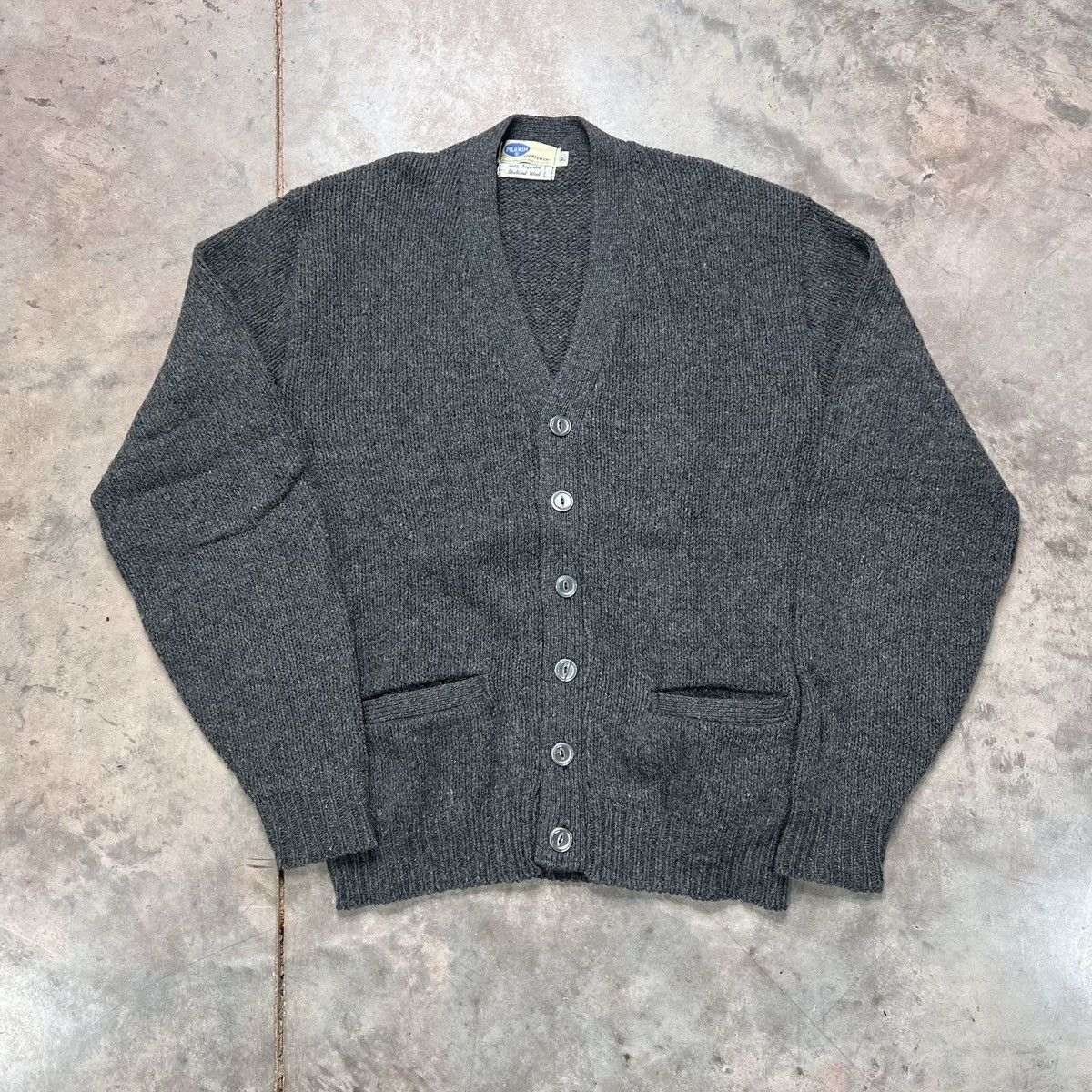 Vintage Vintage 1960s Sears Pilgrim 100% Shetland Wool Cardigan