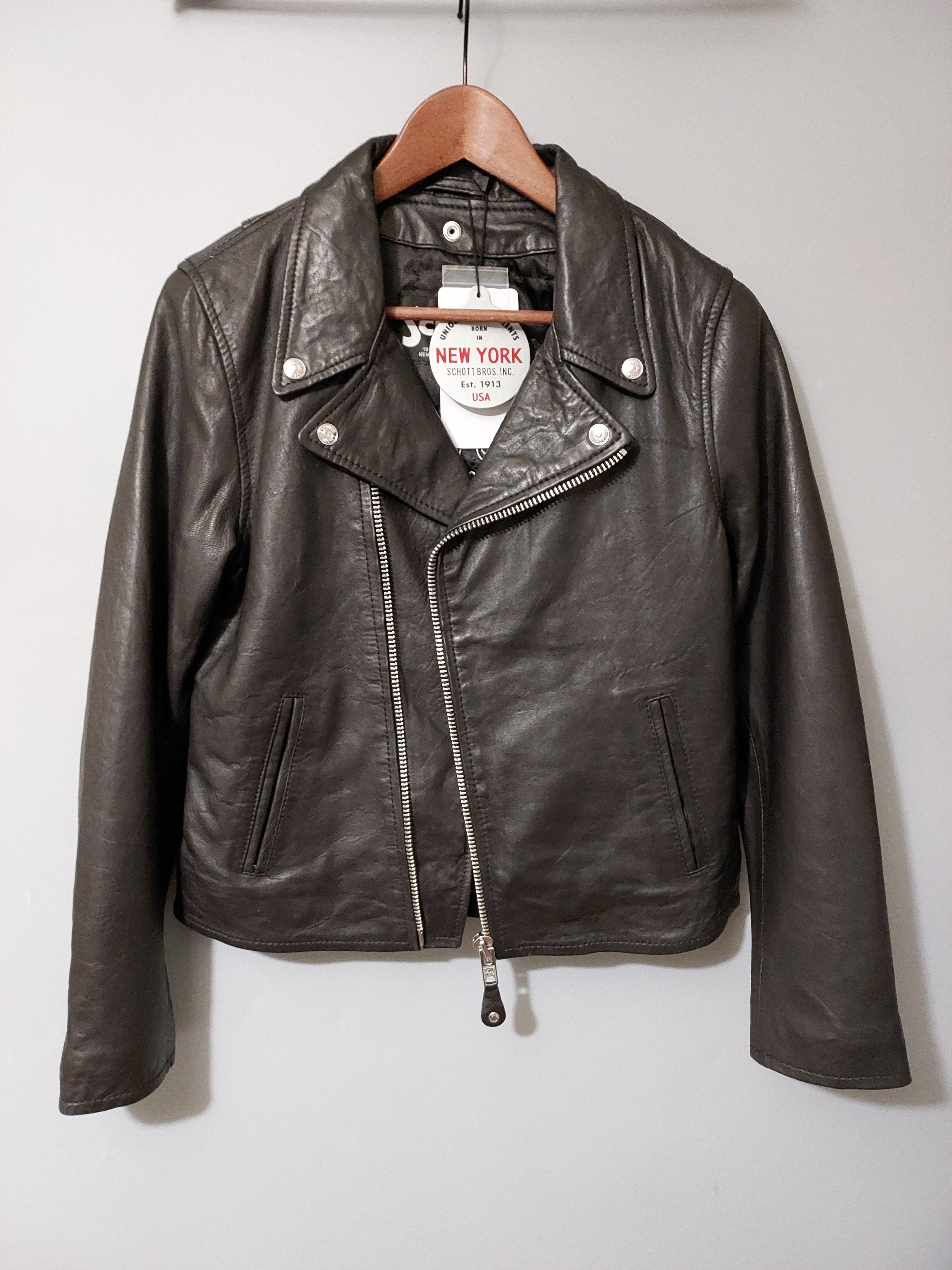 Schott Brand new Schott Ramones leather jacket black woman Size XL / US 12-14 / IT 48-50 - 6 Thumbnail
