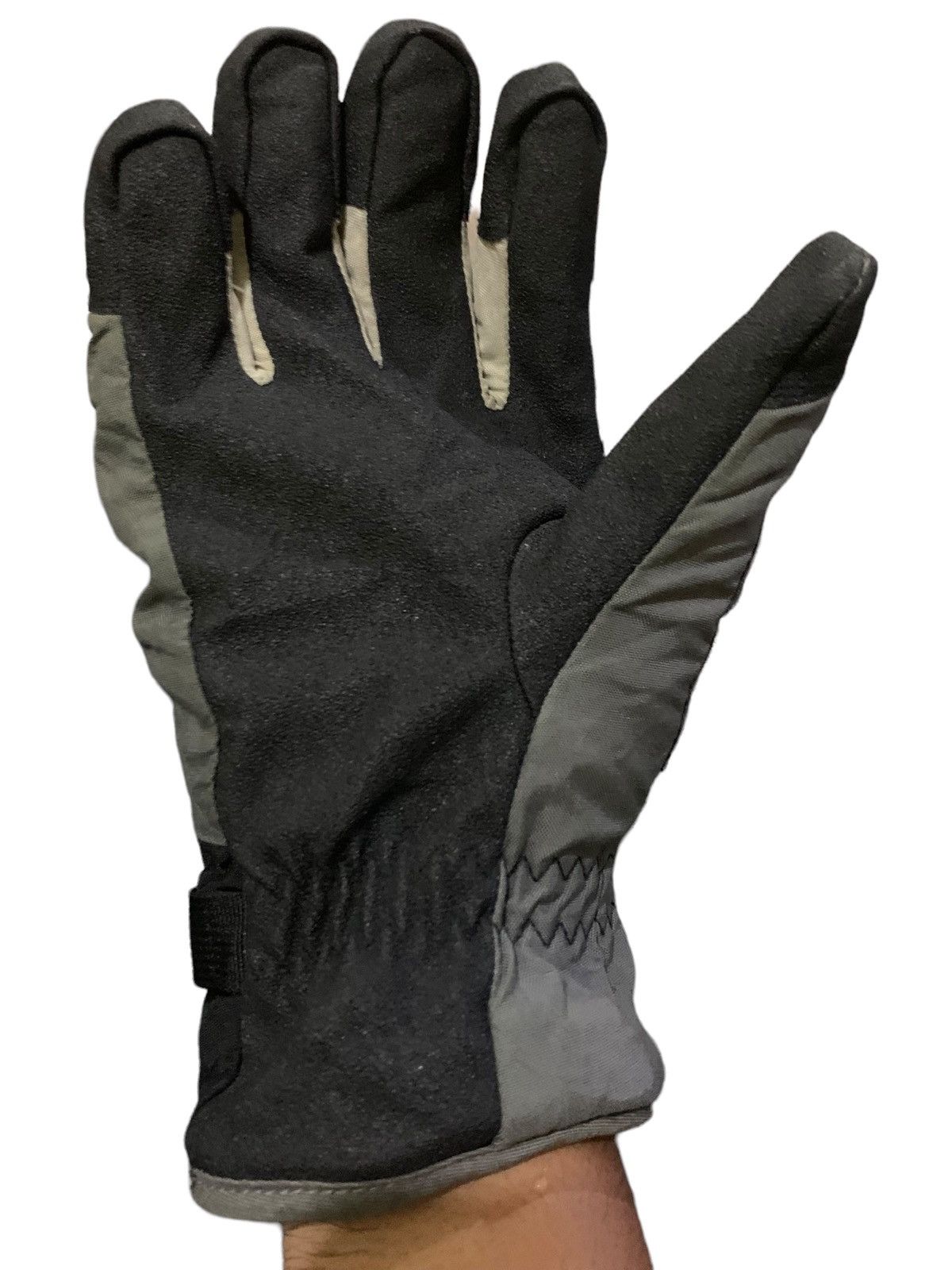 Vintage Vintage Nike Acg Storm Fit Gloves Size ONE SIZE - 8 Thumbnail