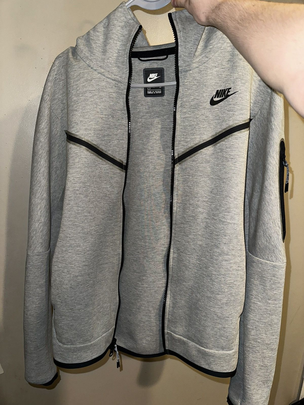 Nike Nike tech fleece hoodie | Grailed