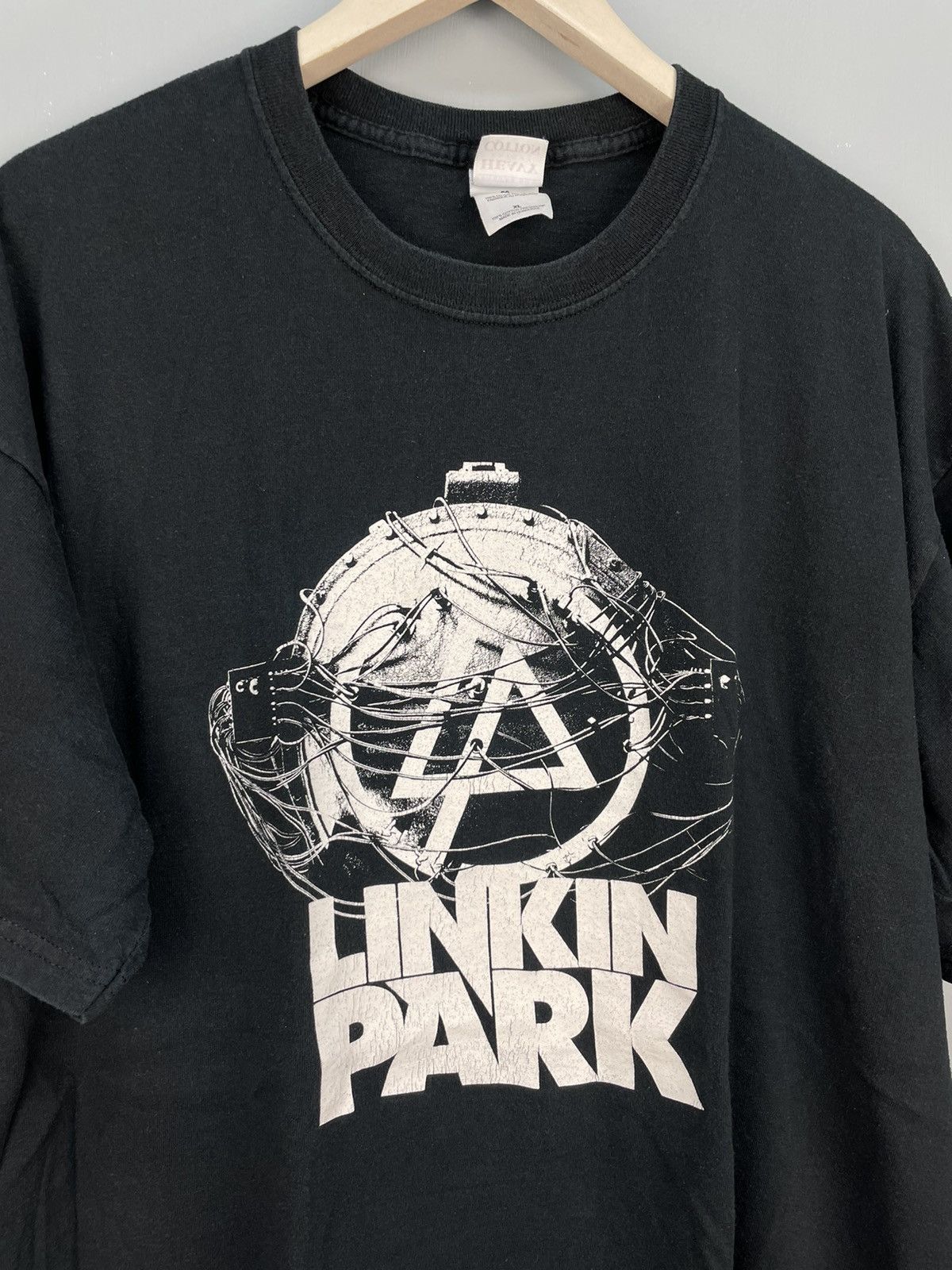 Band Tees Vintage Y2K Linkin Park rock band t shirt Size US XL / EU 56 / 4 - 3 Thumbnail