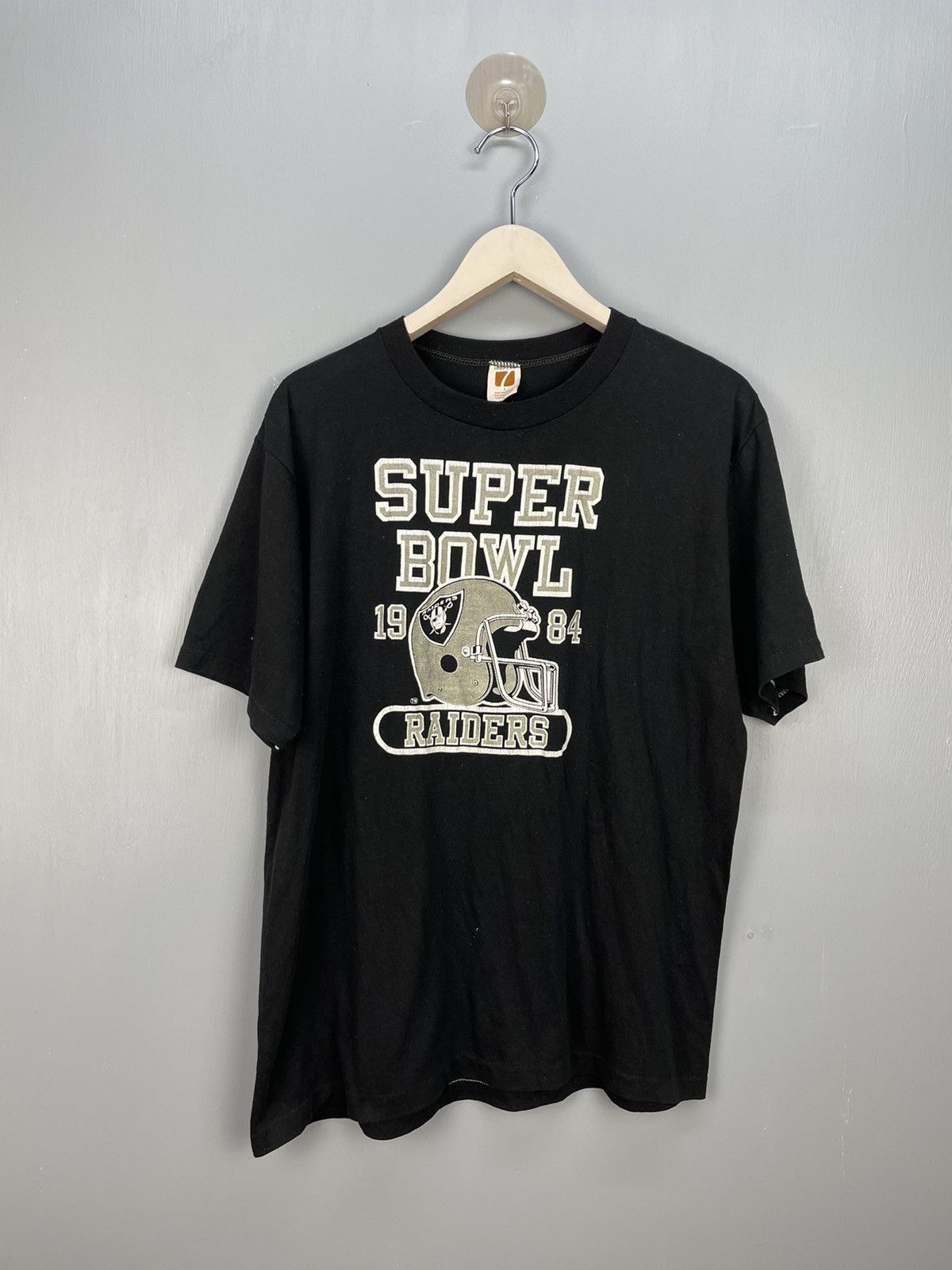 NFL Vintage 80s Super Bowl Raiders NFL t shirt Size US L / EU 52-54 / 3 - 1 Thumbnail