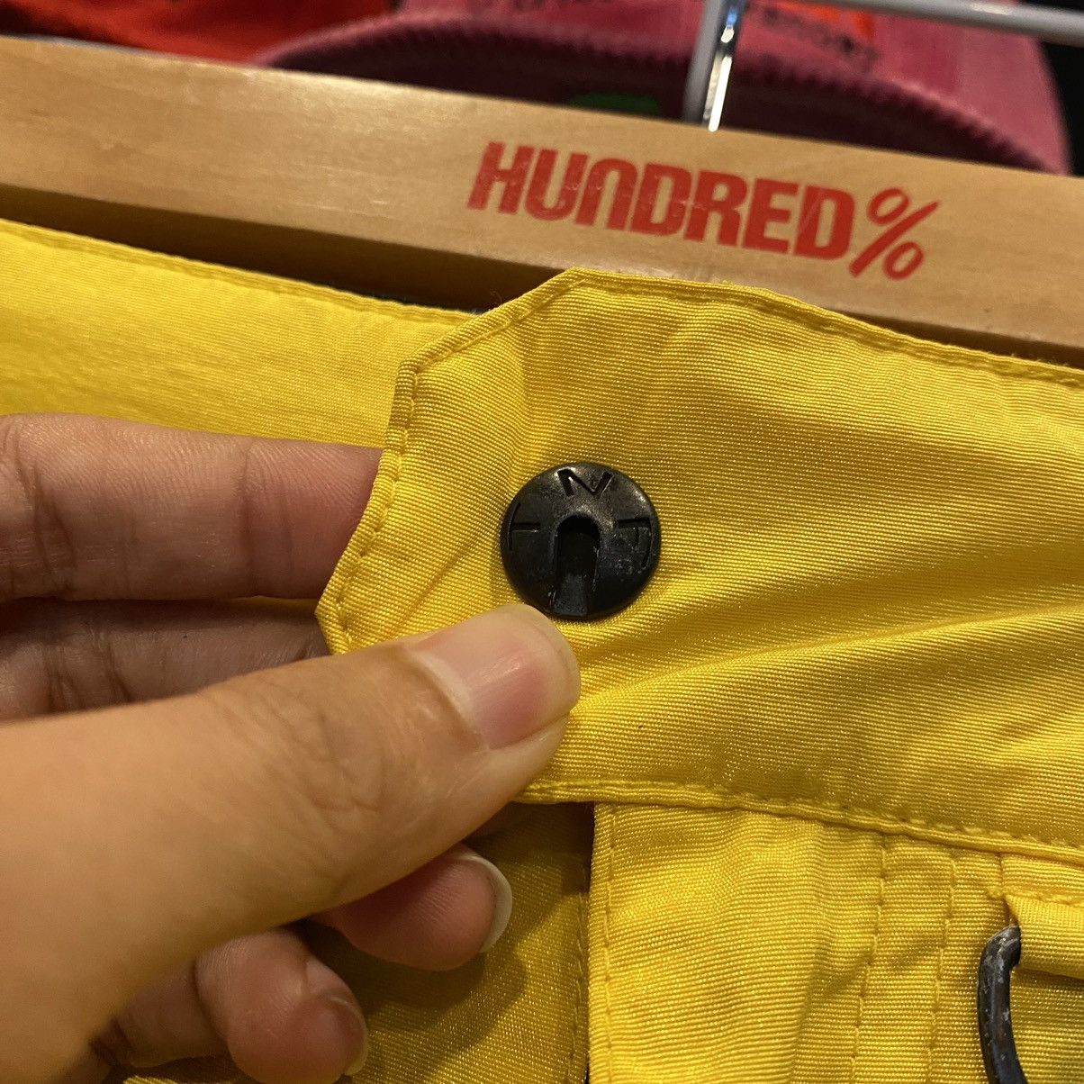 DEADSTOCK USED‼️The North Face Yellow Black Skiwear Pants