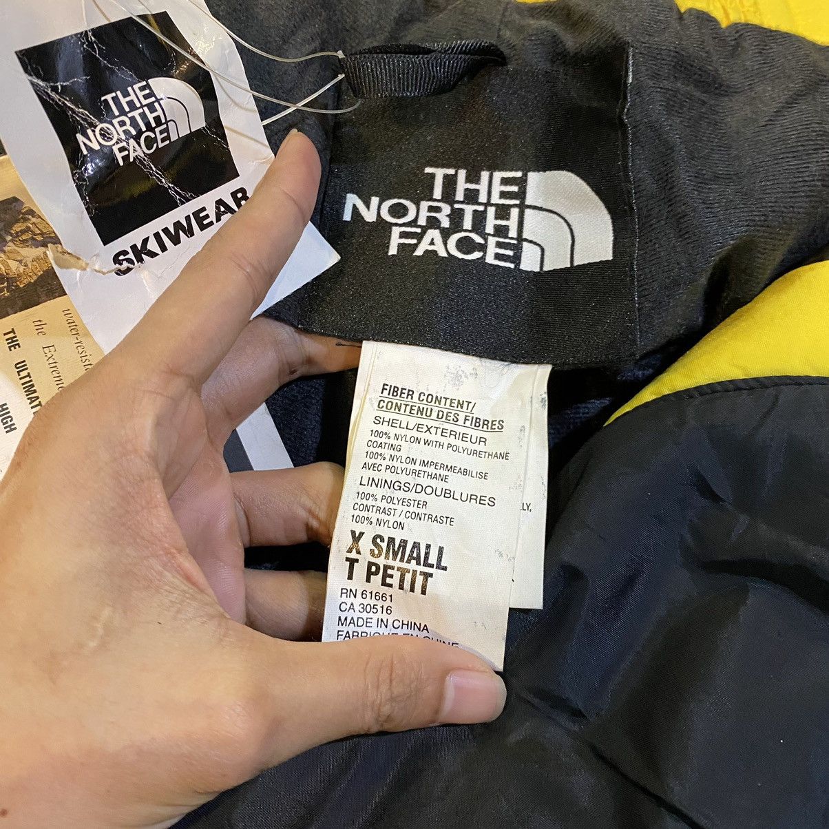 DEADSTOCK USED‼️The North Face Yellow Black Skiwear Pants