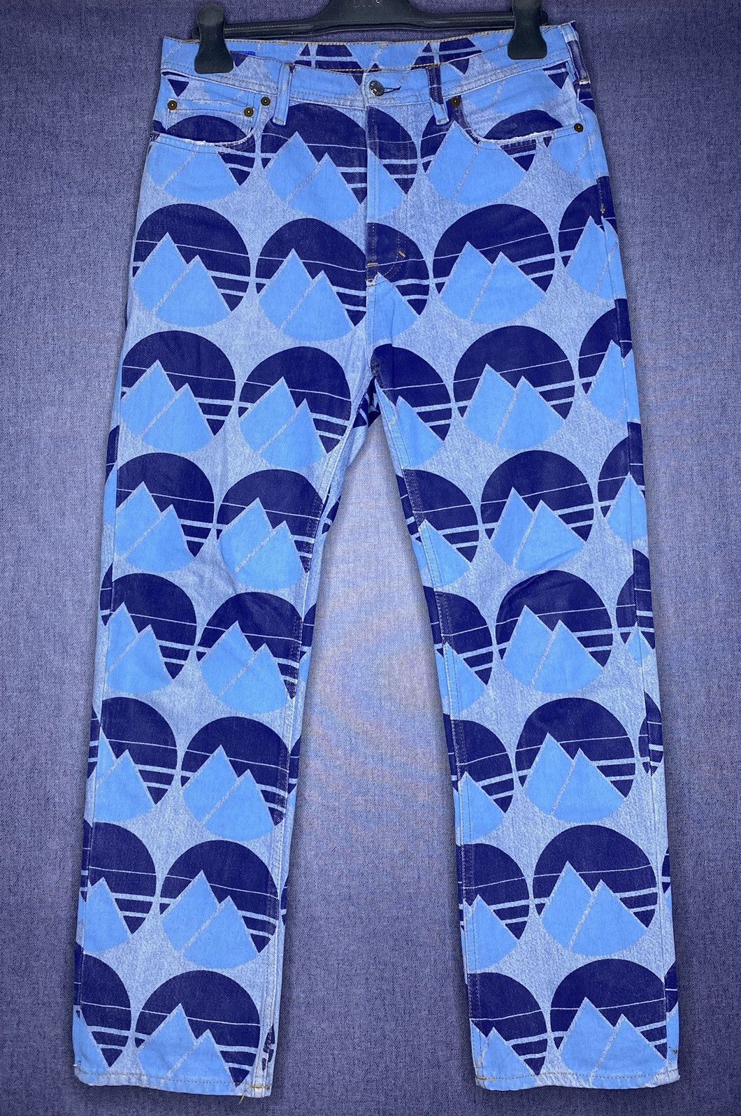 Acne Studios Acne Studios Blå Konst Mountain Full Print Jeans 28/32 Size US 30 / EU 46 - 1 Thumbnail