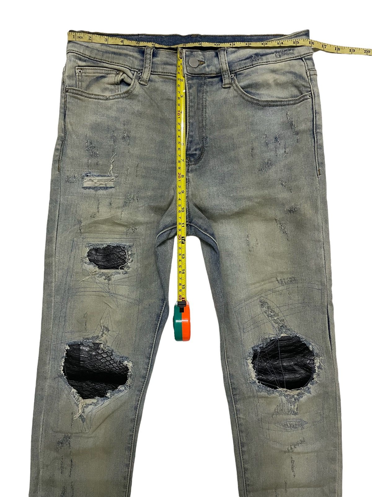 Japanese Brand Japanese Brand MNML Distressed Denim Size US 32 / EU 48 - 6 Thumbnail