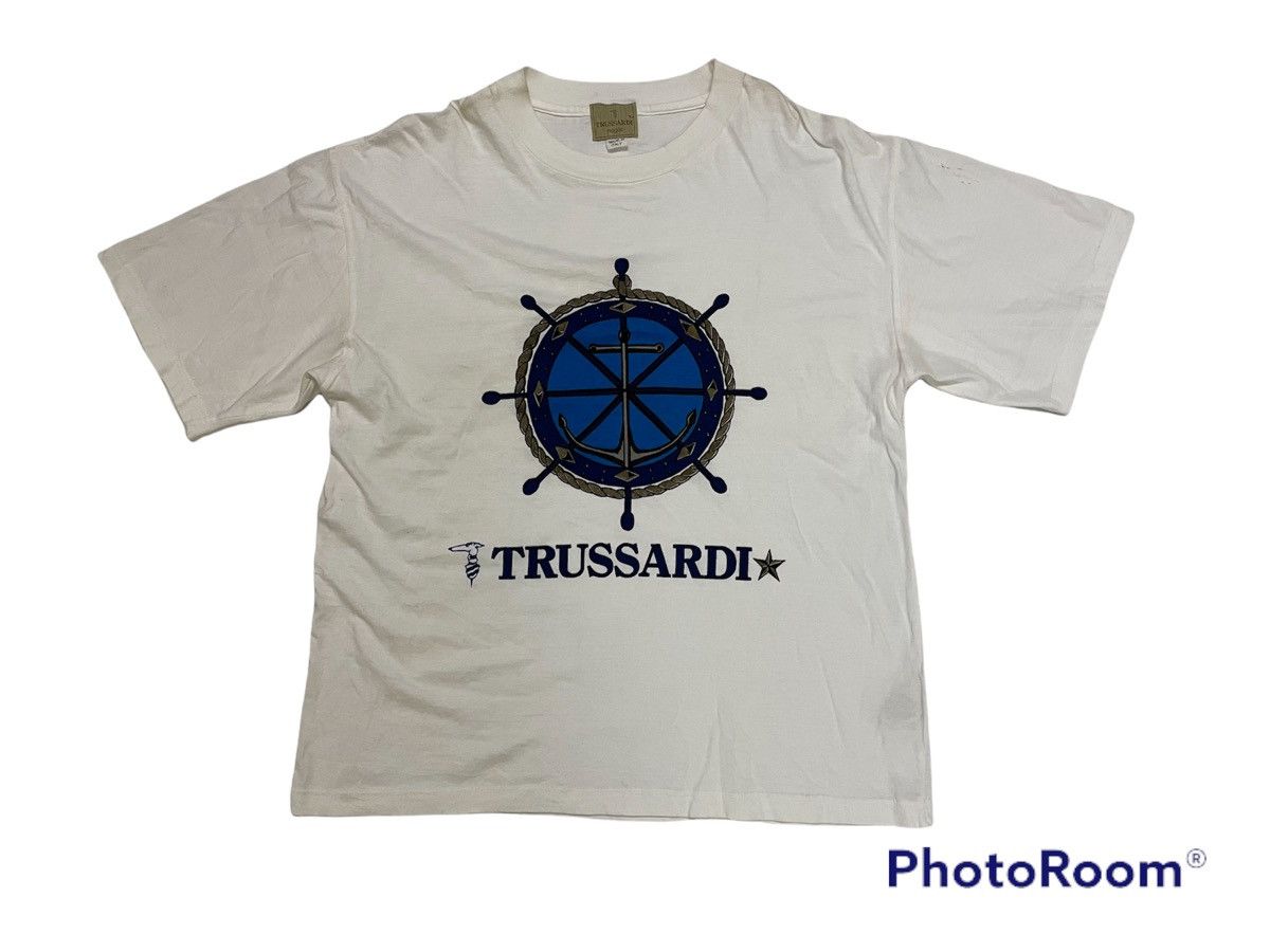 image of Vintage Trussardi T-Shirt Nice Design in White, Men's (Size Medium)