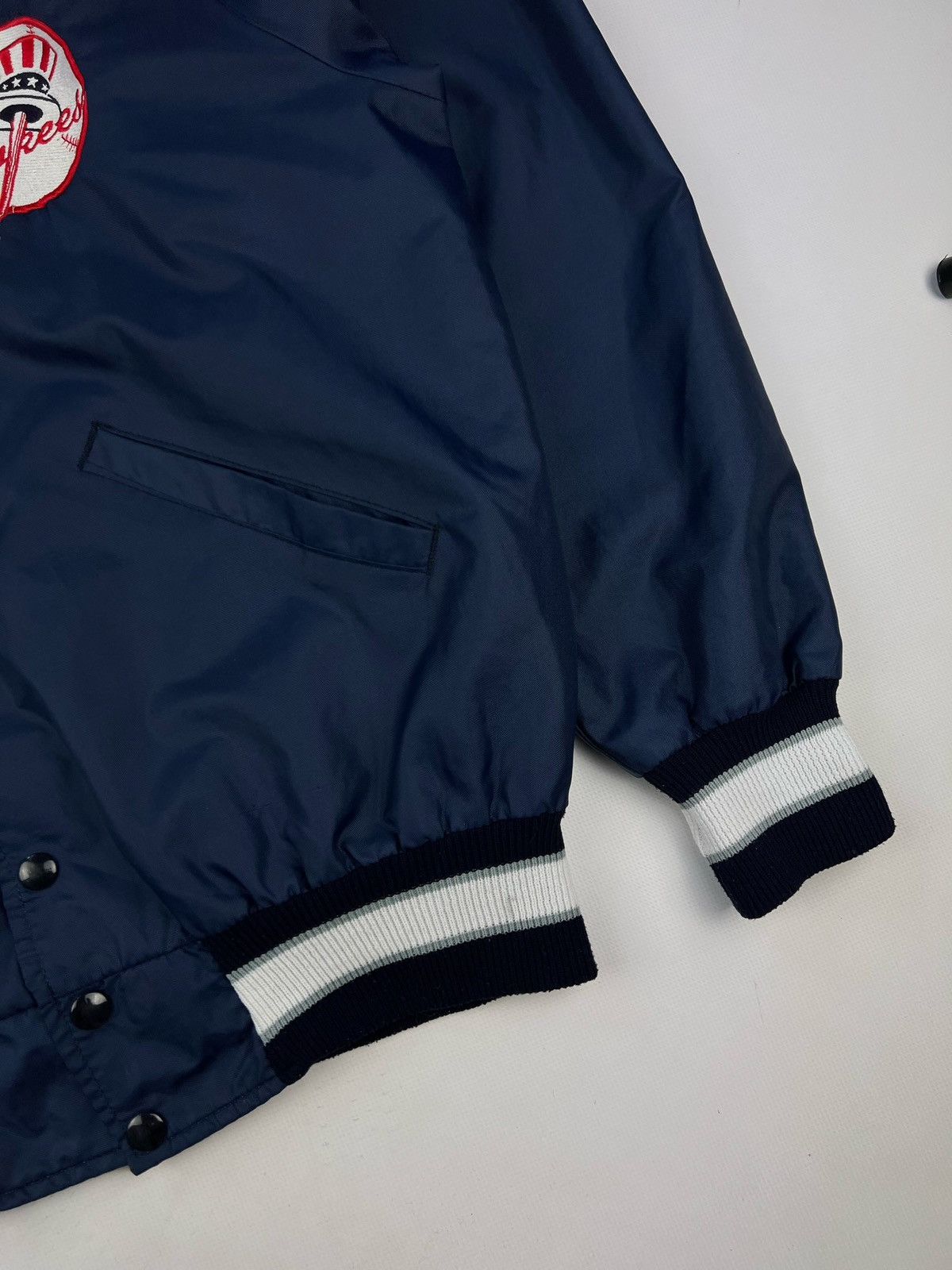 New York Yankees Vintage baseball jacket Yankees 90s 00s deLong Size US L / EU 52-54 / 3 - 4 Thumbnail