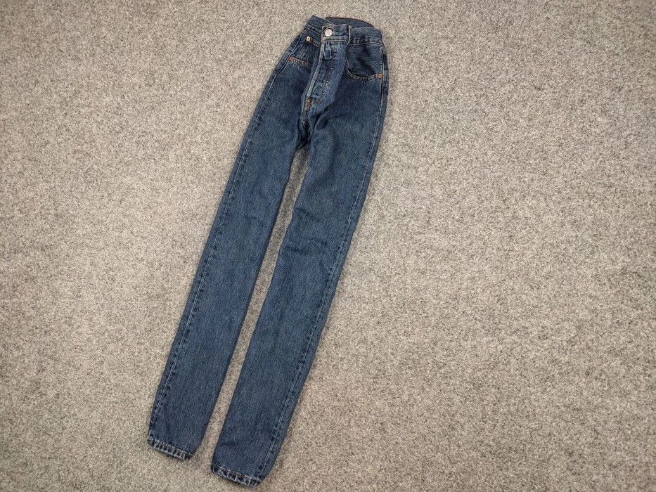 Levi's Vintage 90's Levis 501 Blue Classic Denim American Jeans Size US 32 / EU 48 - 2 Thumbnail