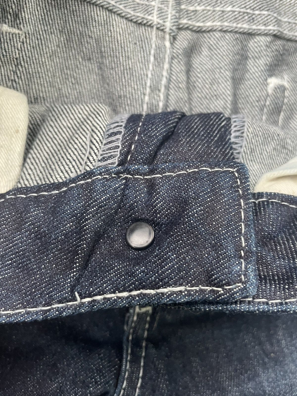 Avirex Avirex Distresed Denim Size US 31 - 13 Thumbnail