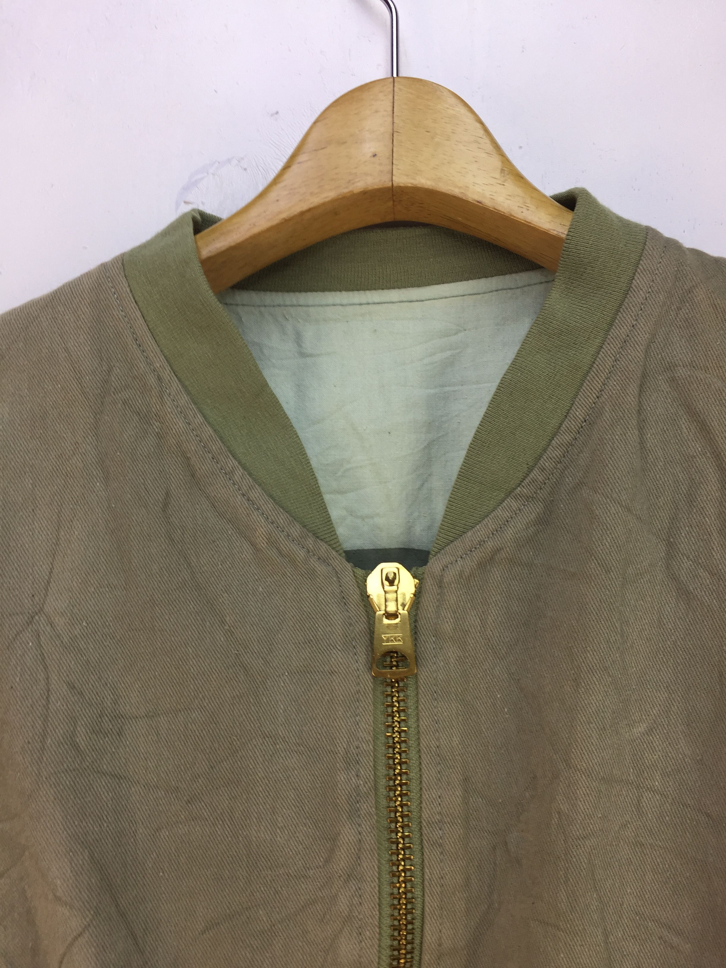 Karl Helmut VINTAGE PINK HOUSE SPELL OUT RIVERSIBLE BOMBER JACKET Size US L / EU 52-54 / 3 - 5 Thumbnail