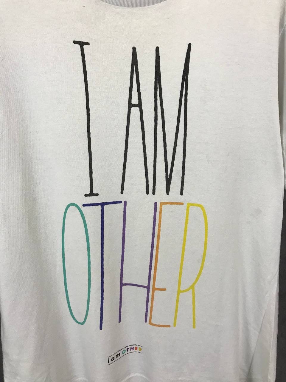 Pharrell Pharrell Williams x Uniqlo designer tee Size US L / EU 52-54 / 3 - 3 Thumbnail