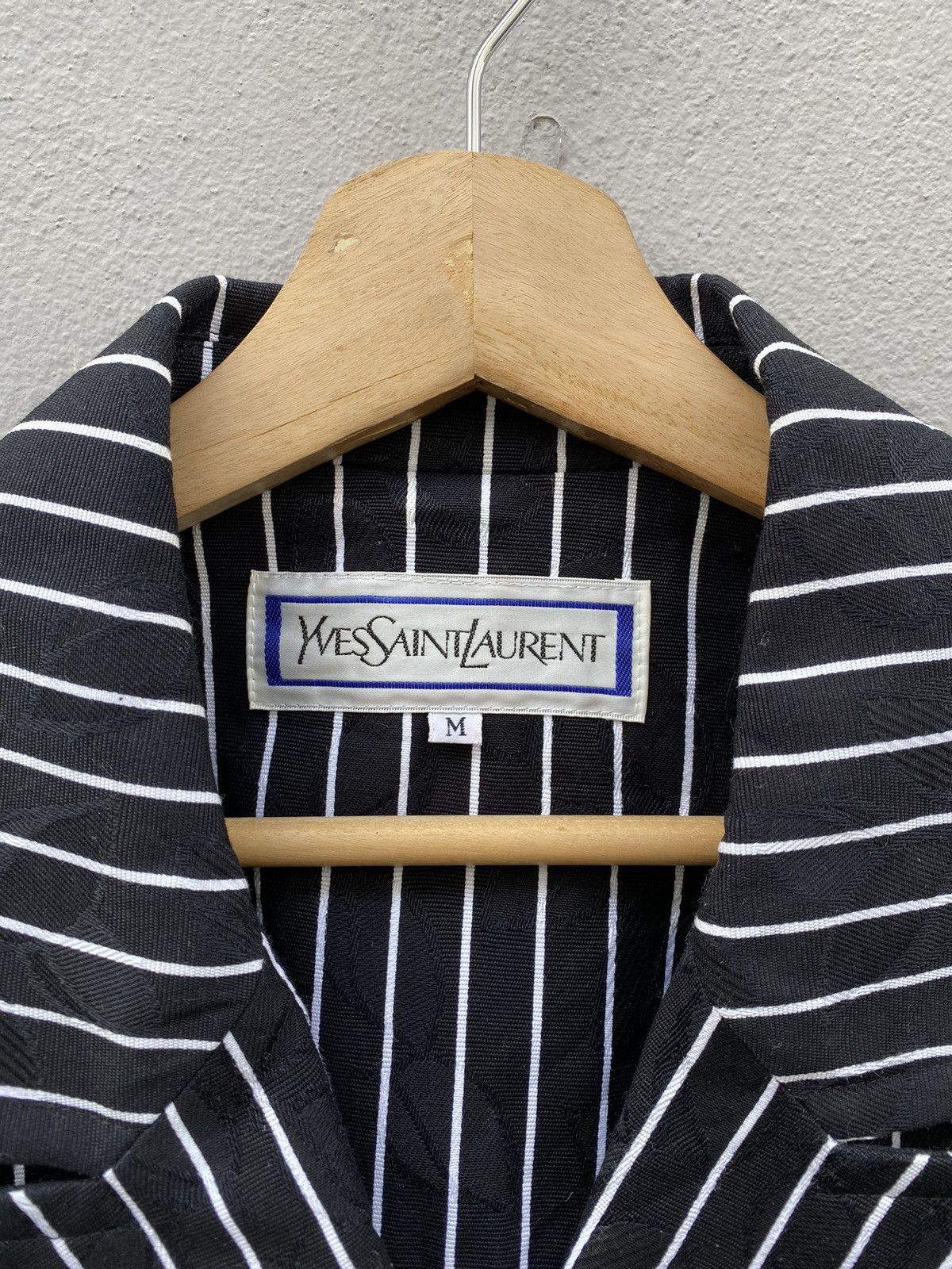Yves Saint Laurent 🖤RARE🖤Yves Saint Laurent Pinstripes + Floral Double Breasted Size M / US 6-8 / IT 42-44 - 7 Thumbnail