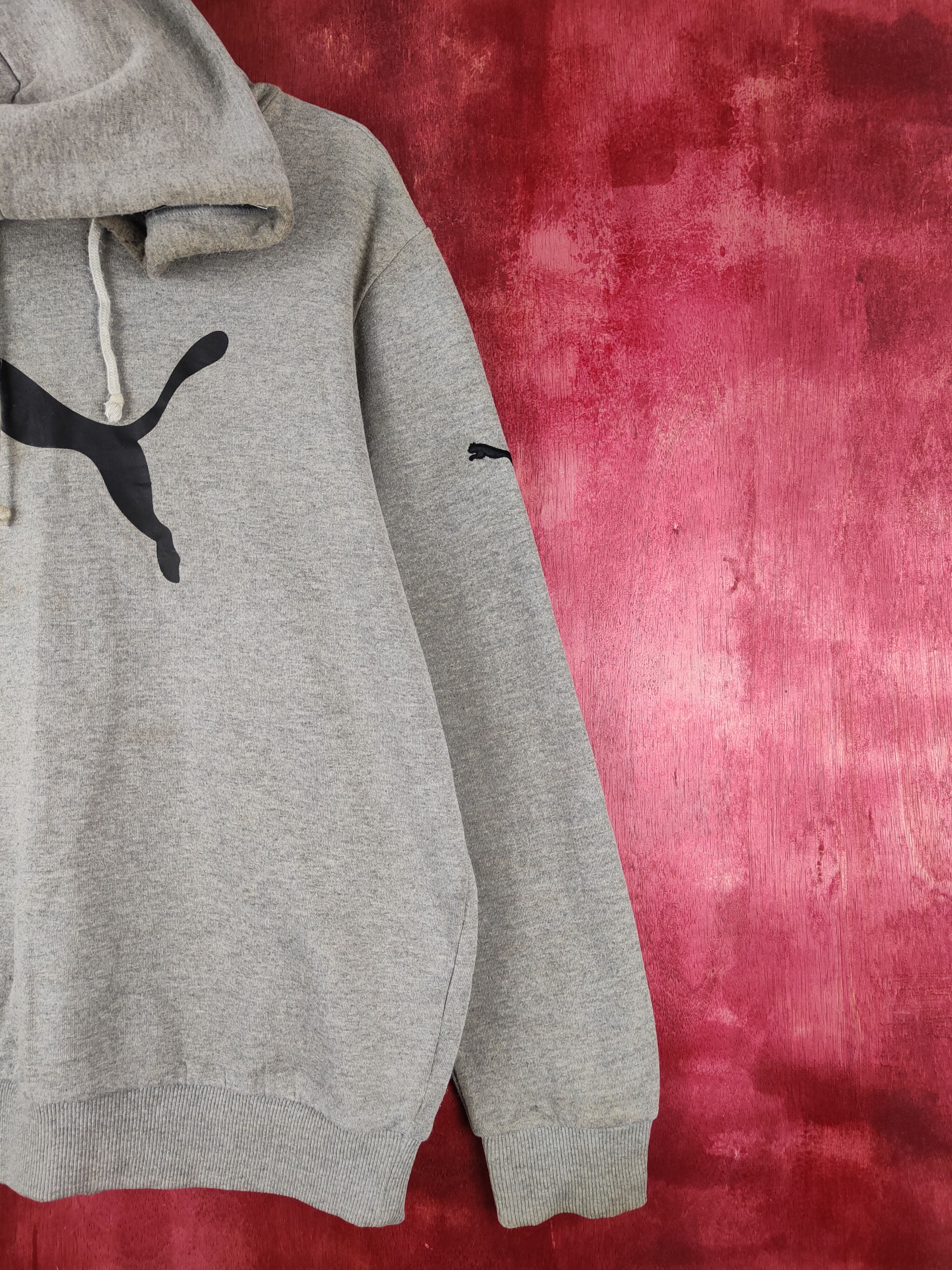 Japanese Brand Puma sportwear big logo Gray Hoodie Sweatshirt #439B Size US L / EU 52-54 / 3 - 9 Thumbnail