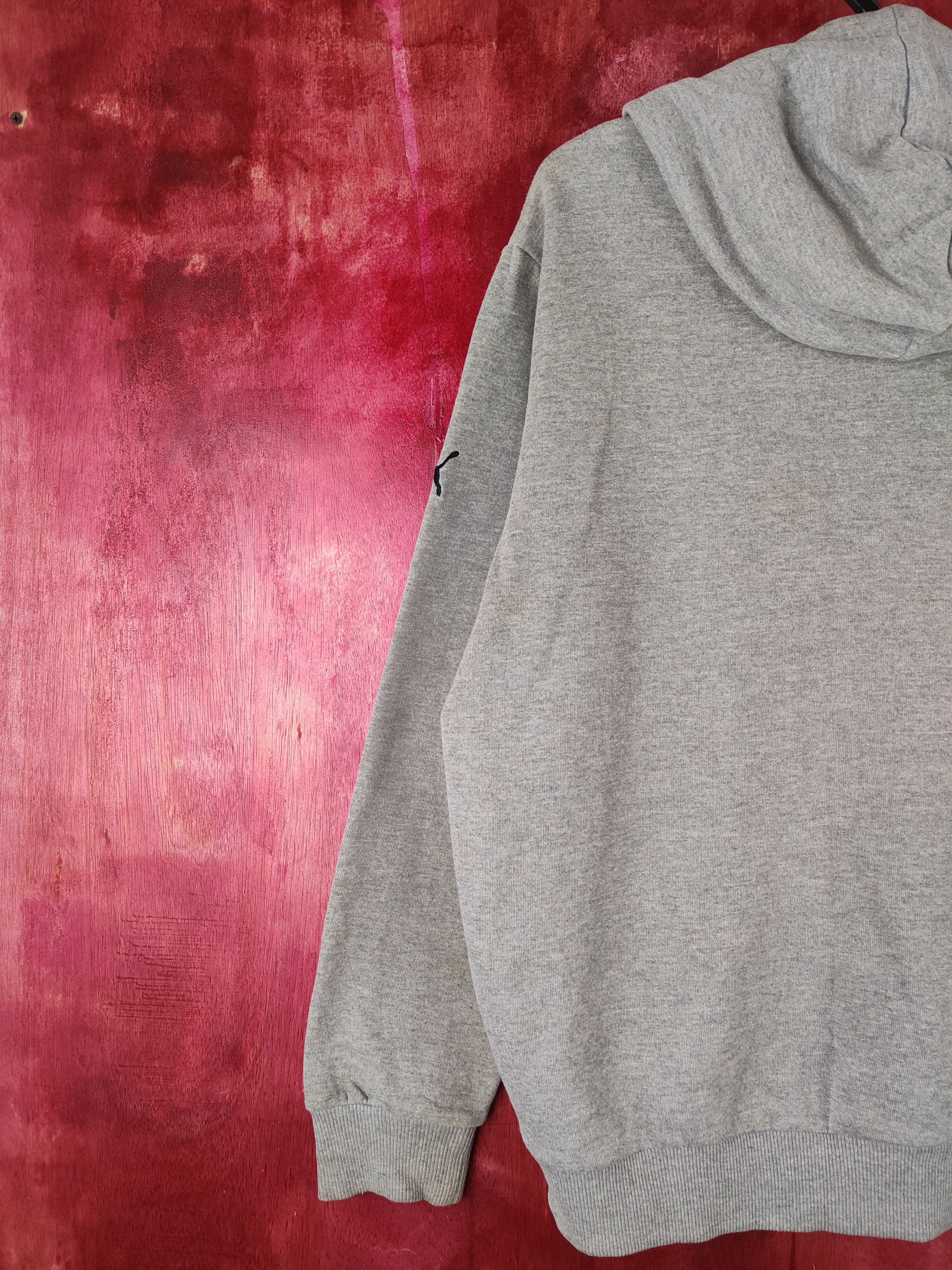 Japanese Brand Puma sportwear big logo Gray Hoodie Sweatshirt #439B Size US L / EU 52-54 / 3 - 12 Thumbnail