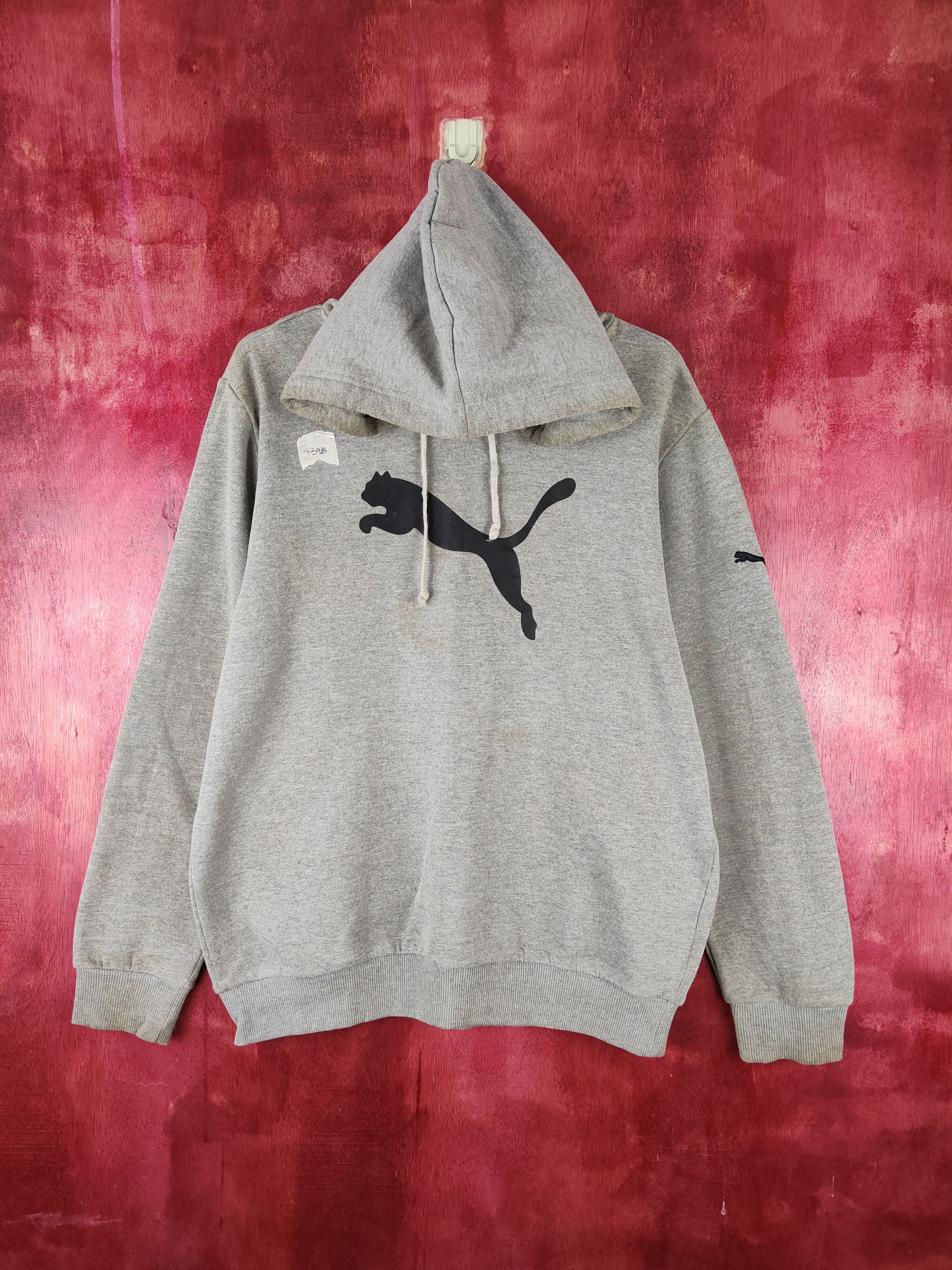 Japanese Brand Puma sportwear big logo Gray Hoodie Sweatshirt #439B Size US L / EU 52-54 / 3 - 1 Thumbnail