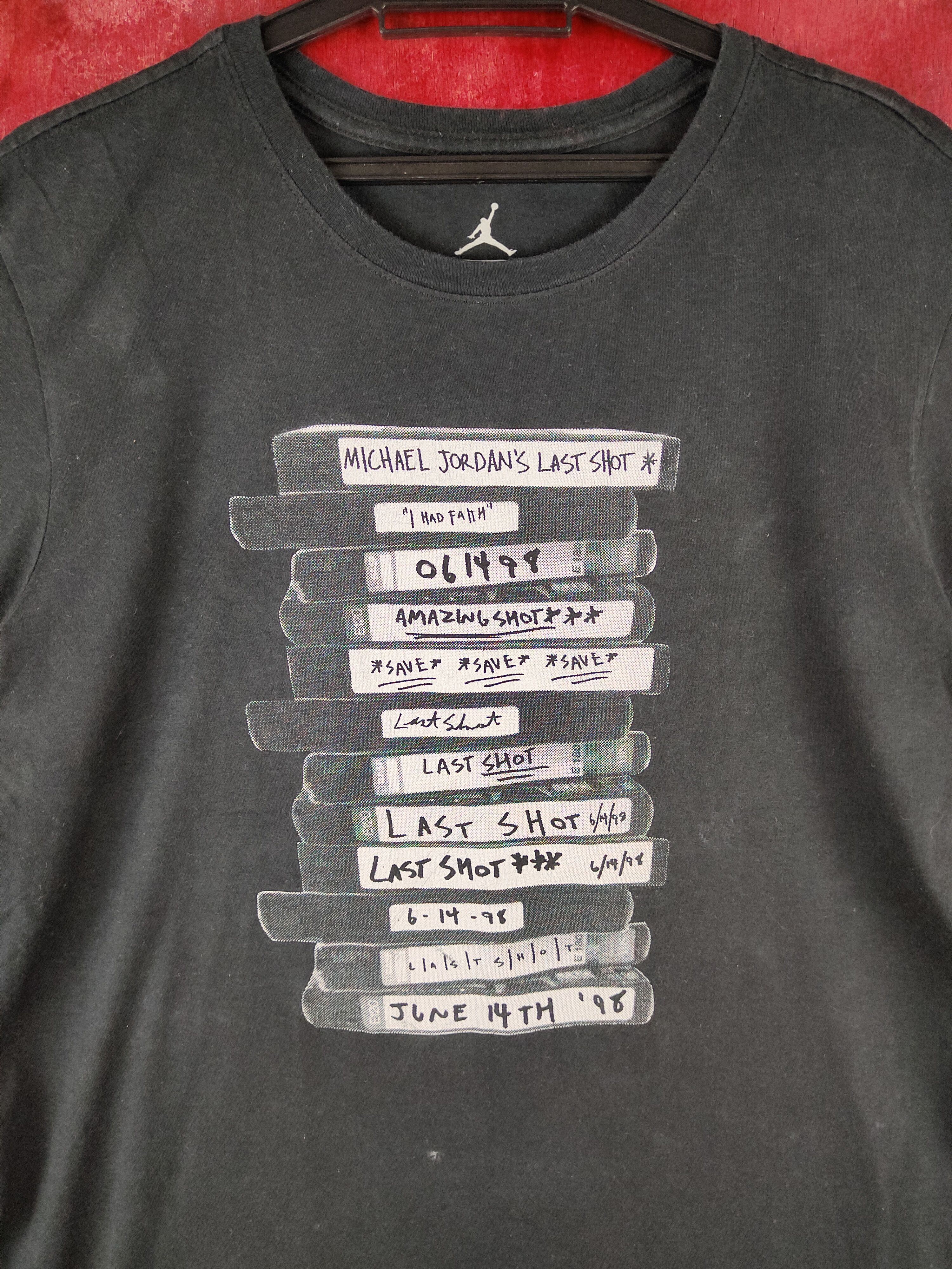 Vintage Michael Jordan Black Faded Short Sleeve T-shirt #S674 Size US M / EU 48-50 / 2 - 2 Thumbnail