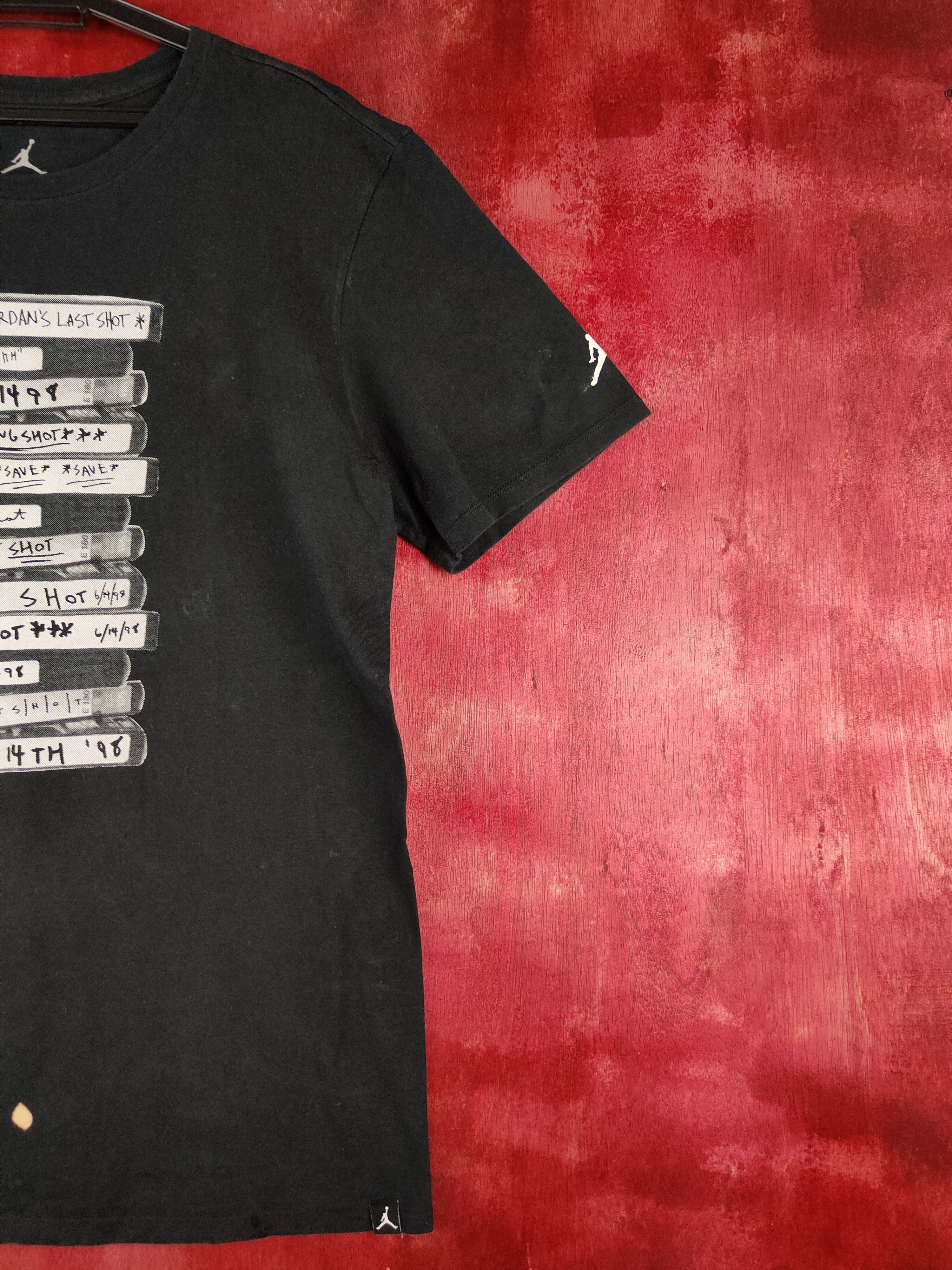 Vintage Michael Jordan Black Faded Short Sleeve T-shirt #S674 Size US M / EU 48-50 / 2 - 8 Thumbnail