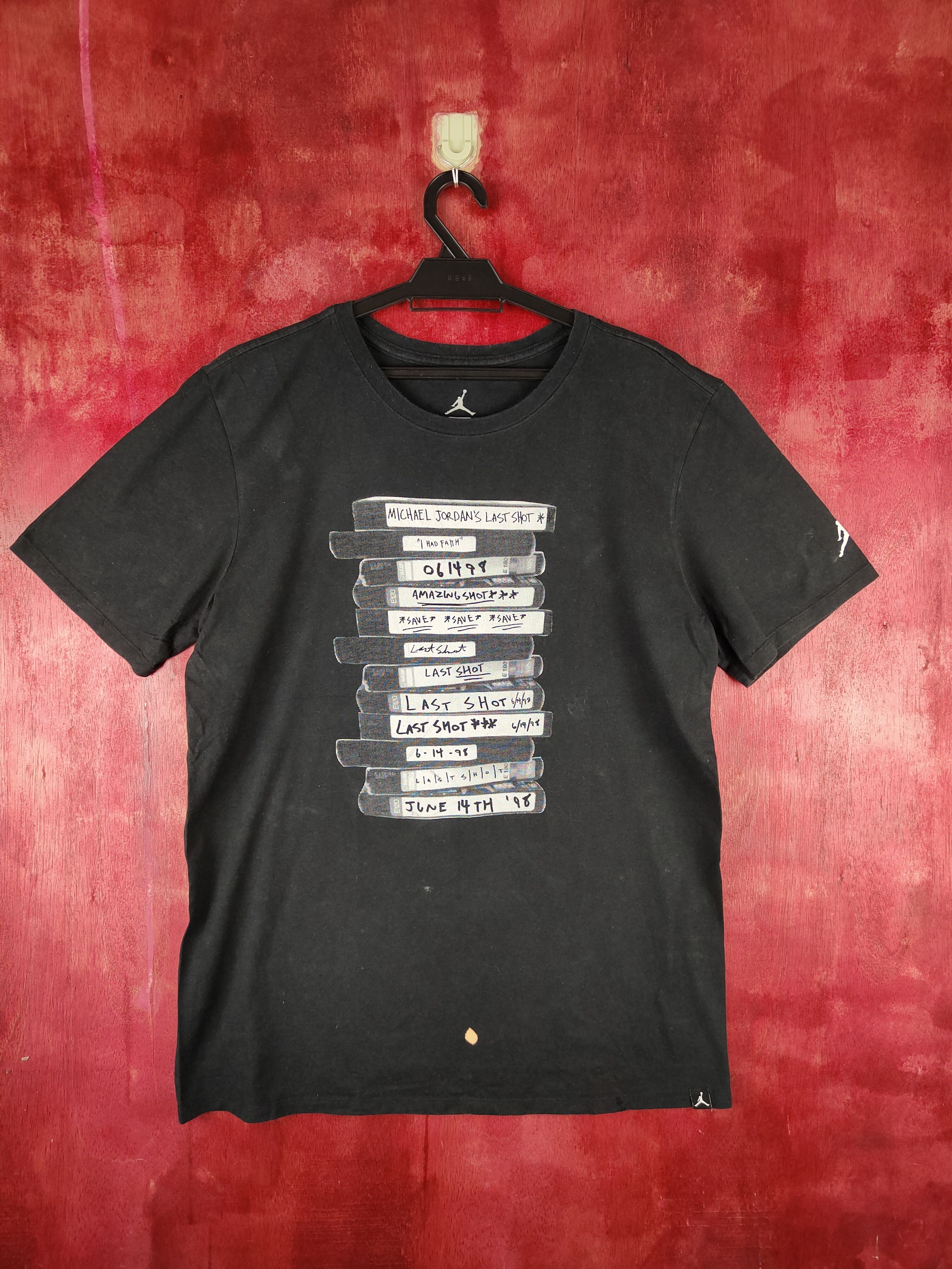 image of Vintage Michael Jordan Black Faded Short Sleeve T-Shirt S674, Men's (Size Medium)