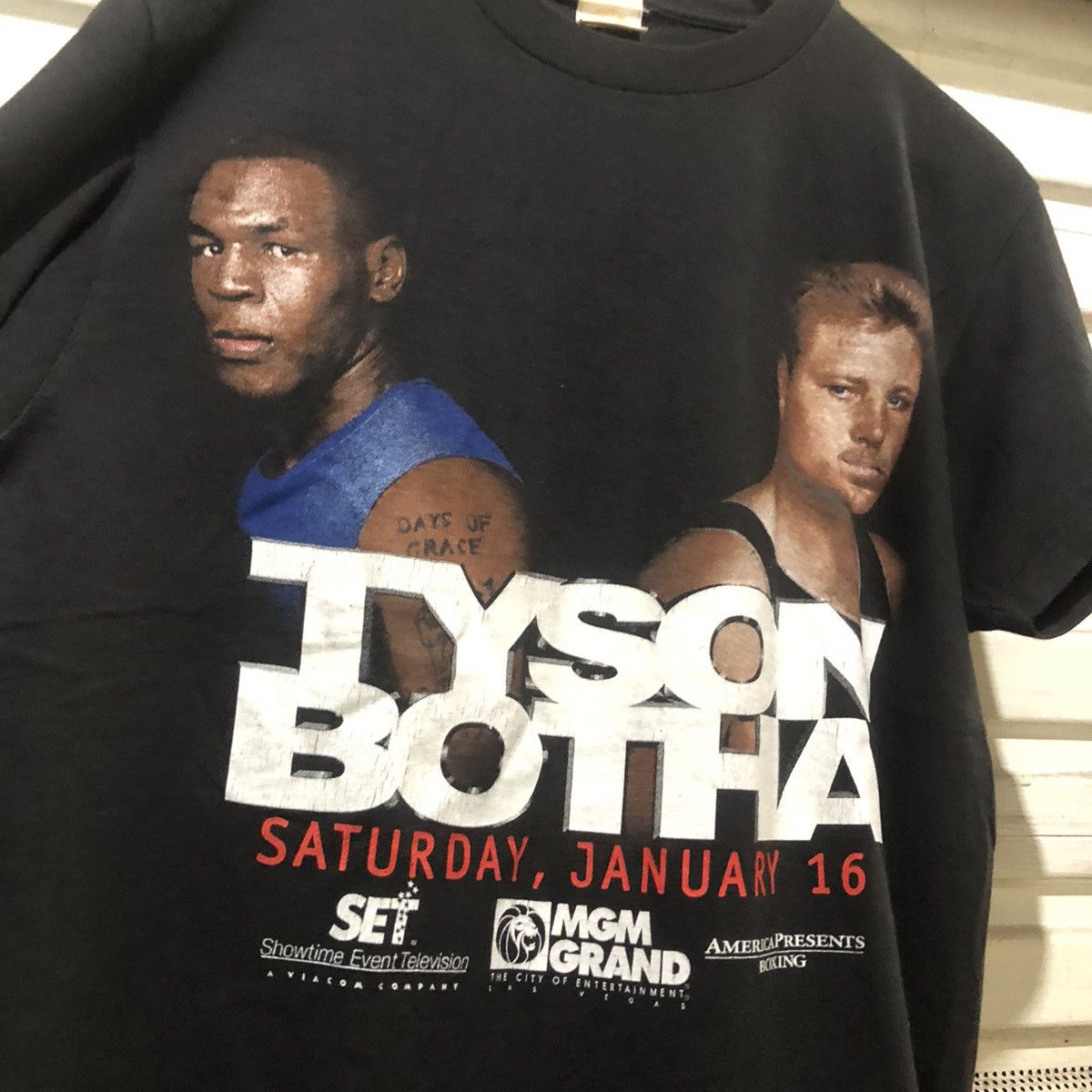 Vintage Mike Tyson vs Francois Botha tee