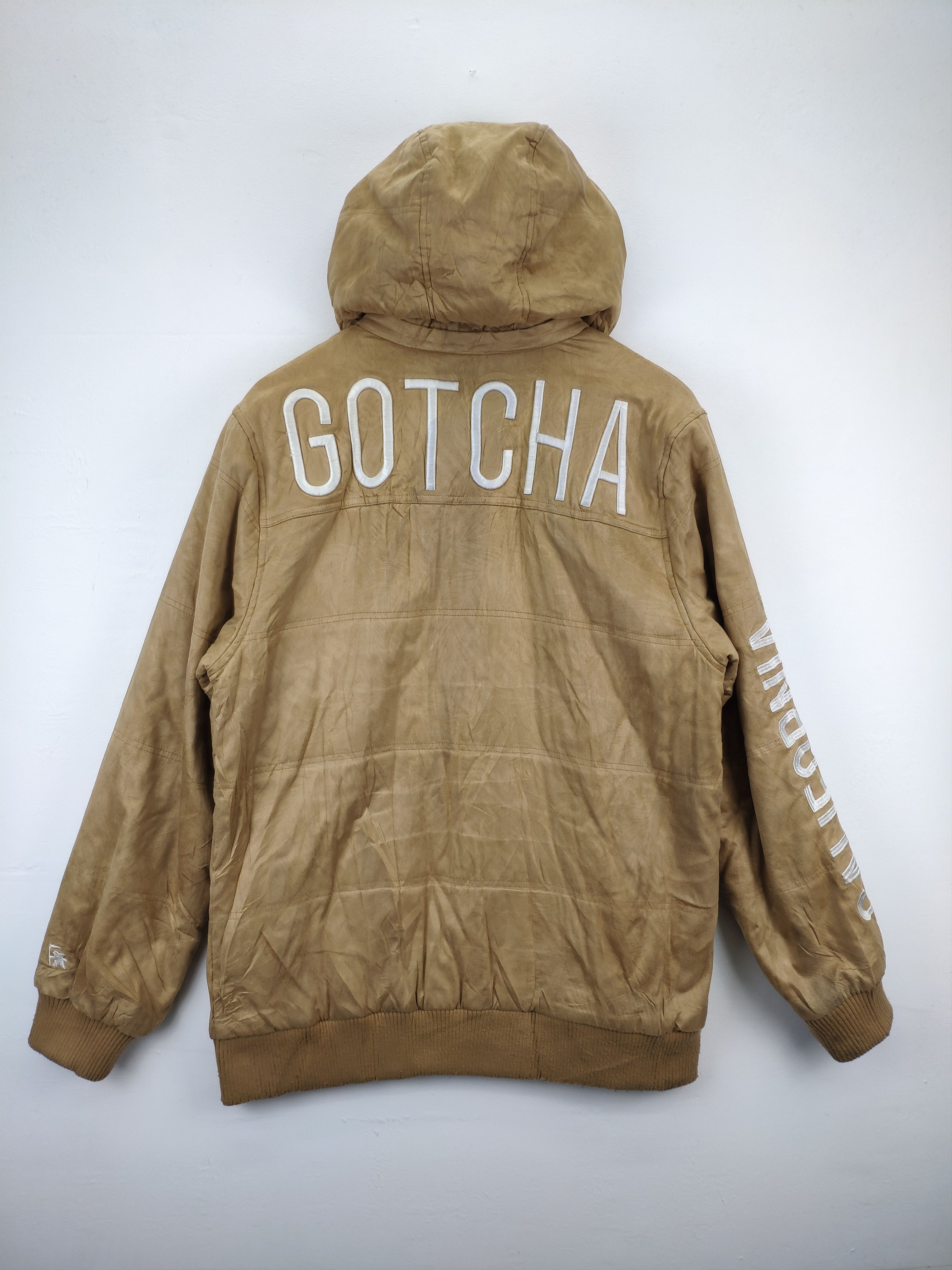 Gotcha × Vintage Vintage Gotcha Hooded Jacket Lining Sherpa Winter Jacket Size US M / EU 48-50 / 2 - 2 Thumbnail