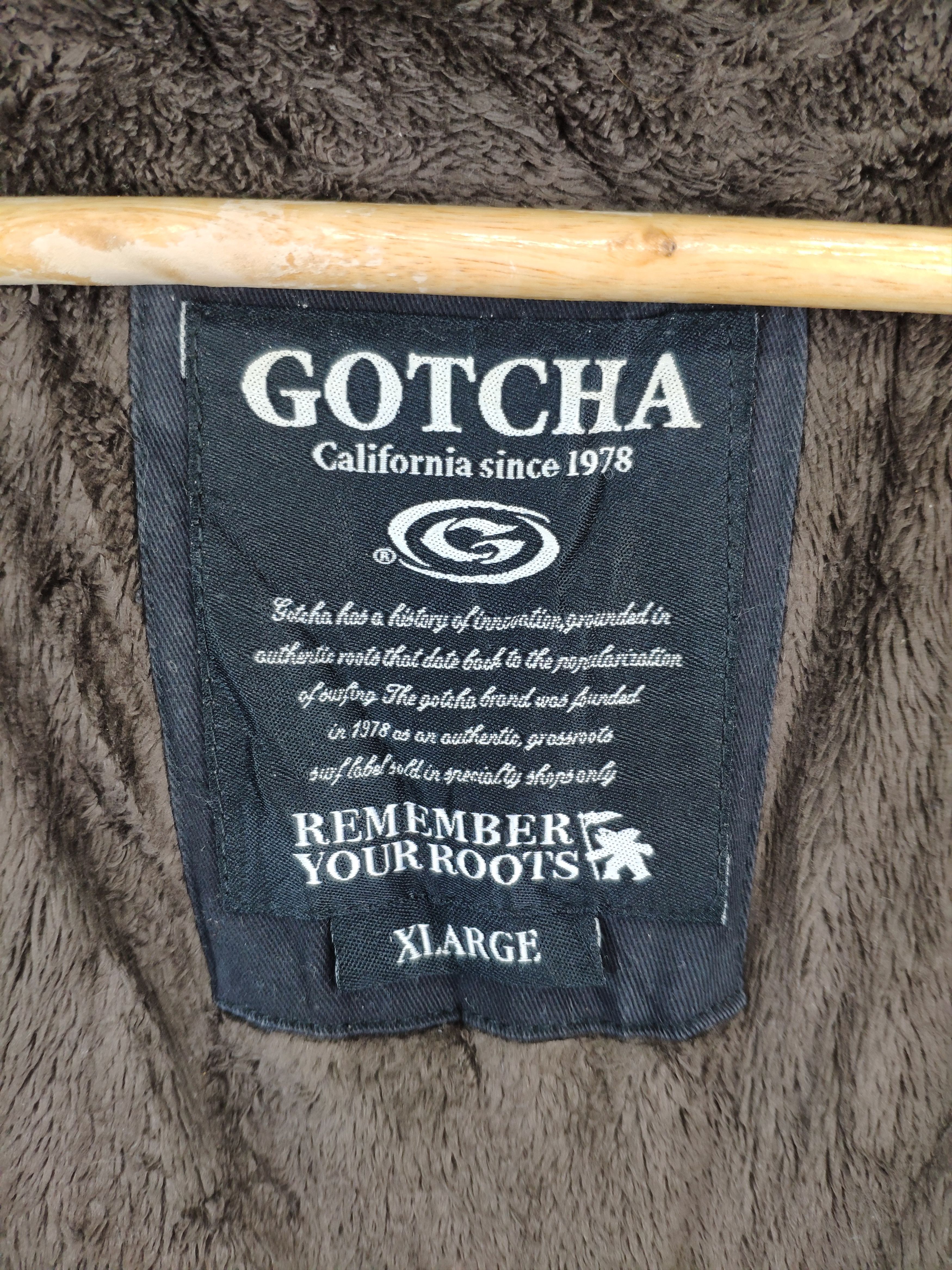 Gotcha × Vintage Vintage Gotcha Hooded Jacket Lining Sherpa Winter Jacket Size US M / EU 48-50 / 2 - 4 Thumbnail